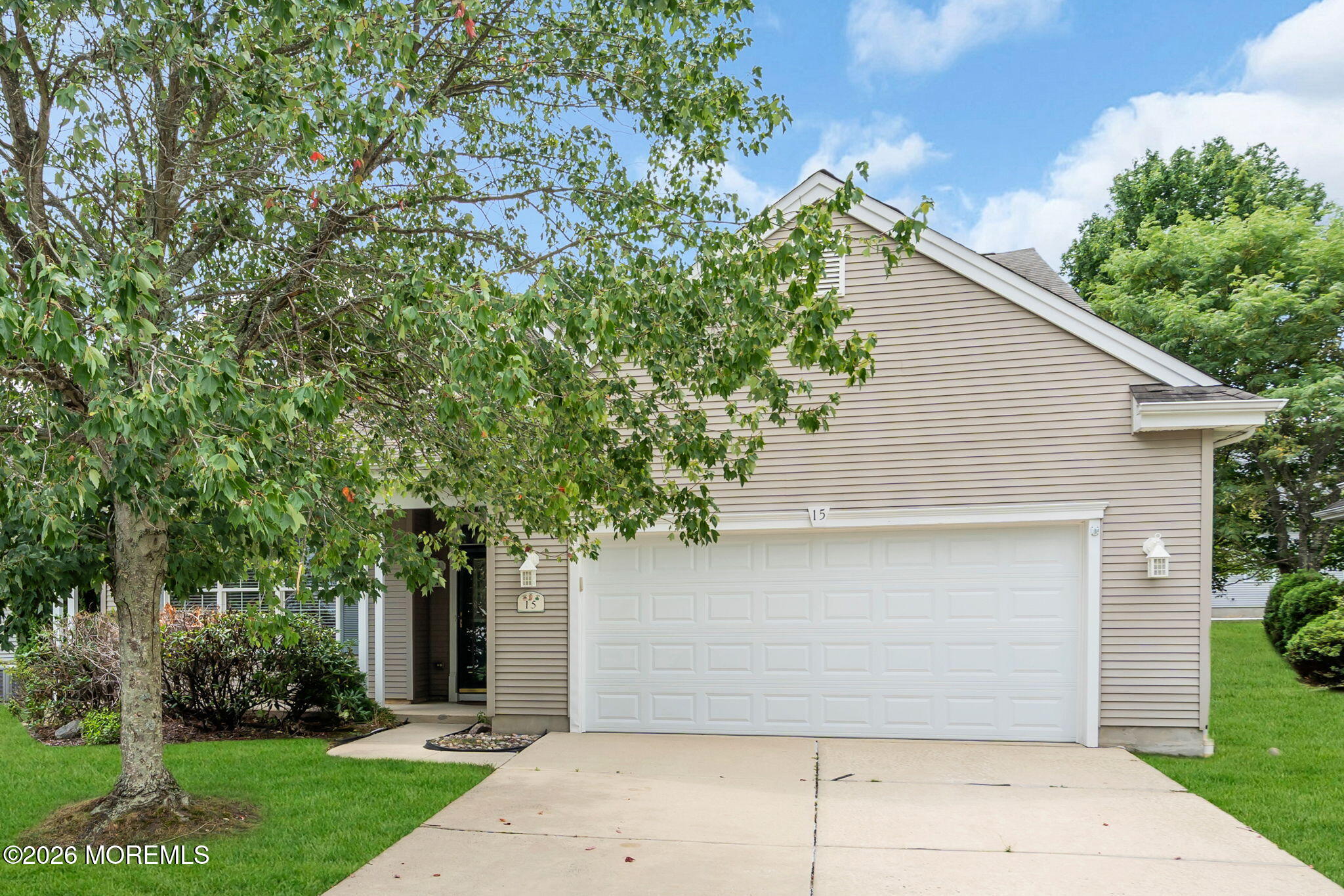 15 Windstar Drive — photo
