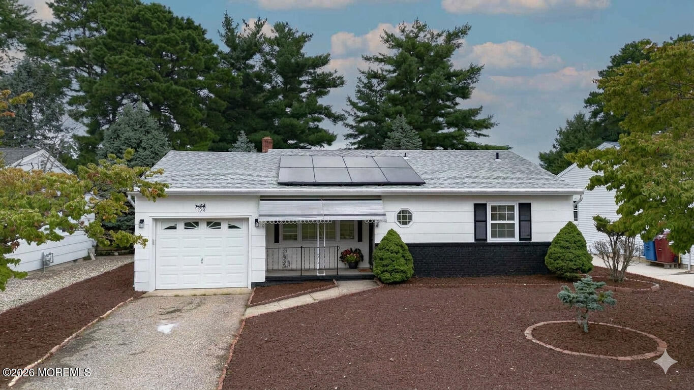 124 Northumberland Drive — photo