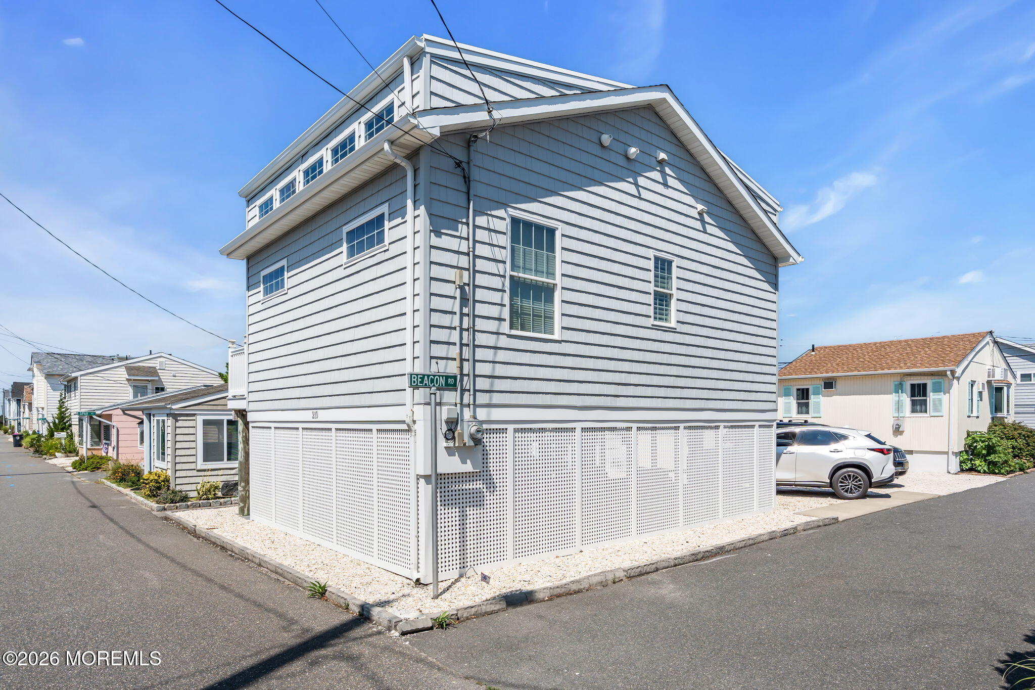 210 Gull Lane — photo