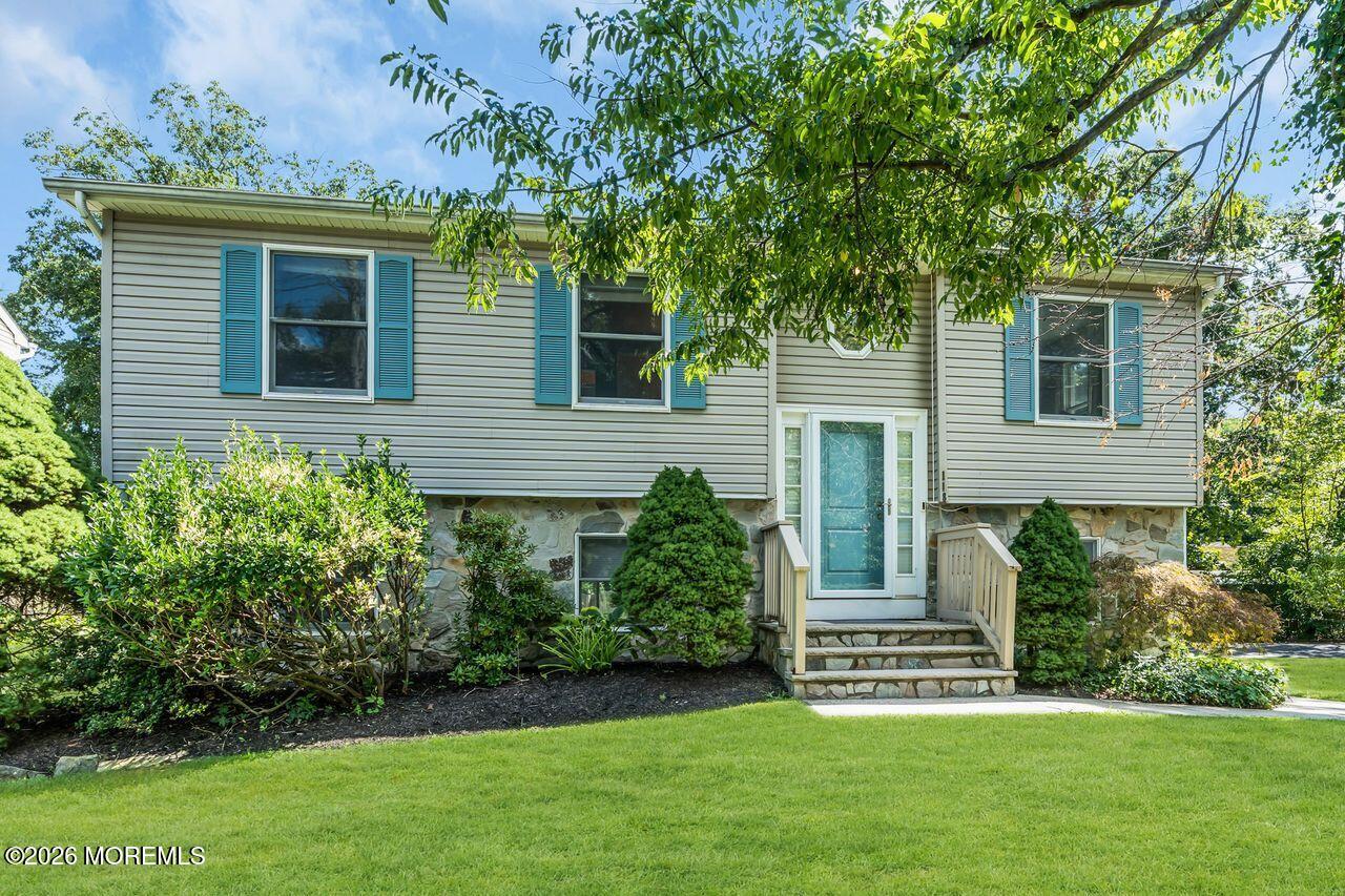 118 Lakewood Road — photo