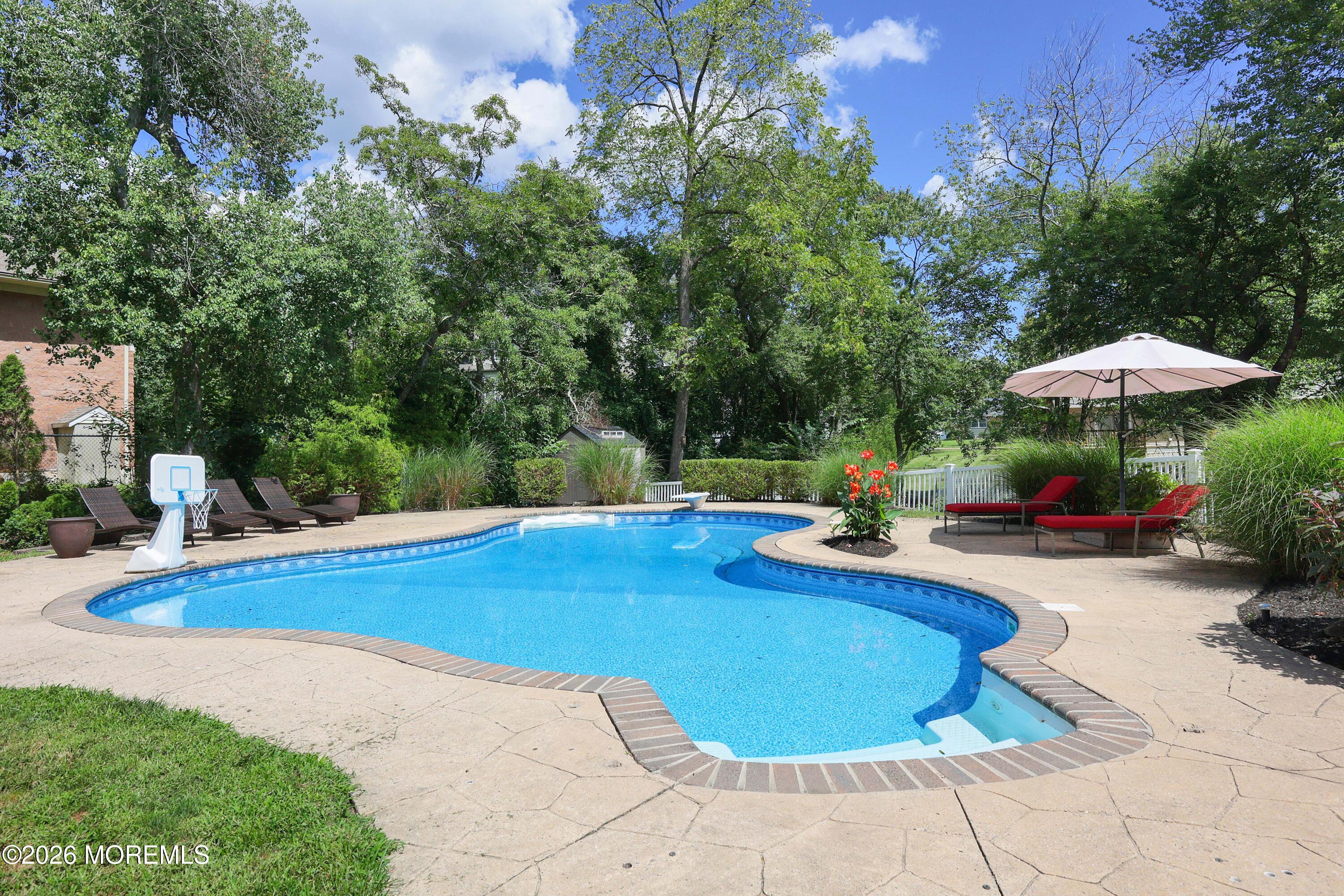 731 Mccormick Drive — photo