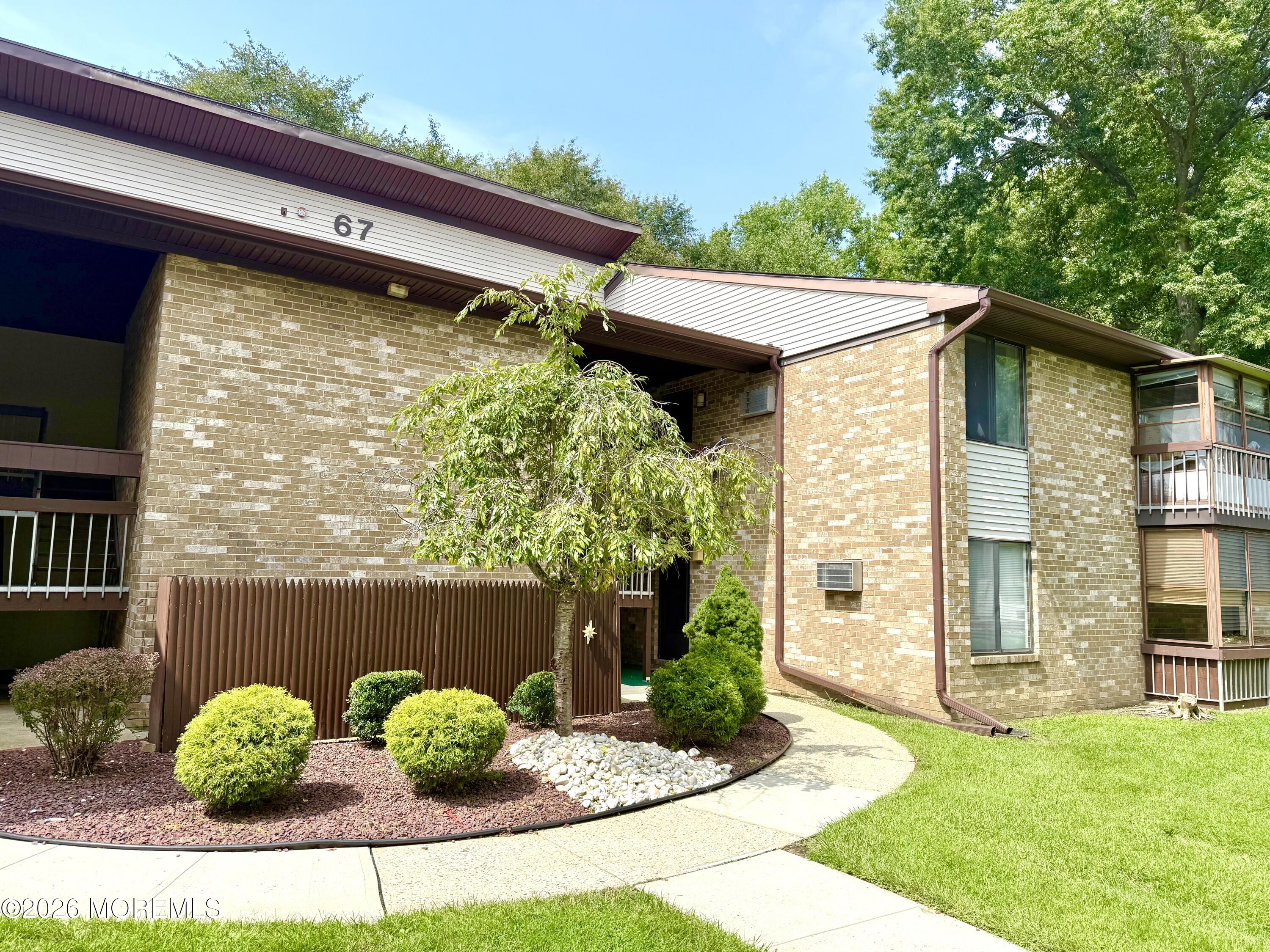 67 Overlook Way H — photo