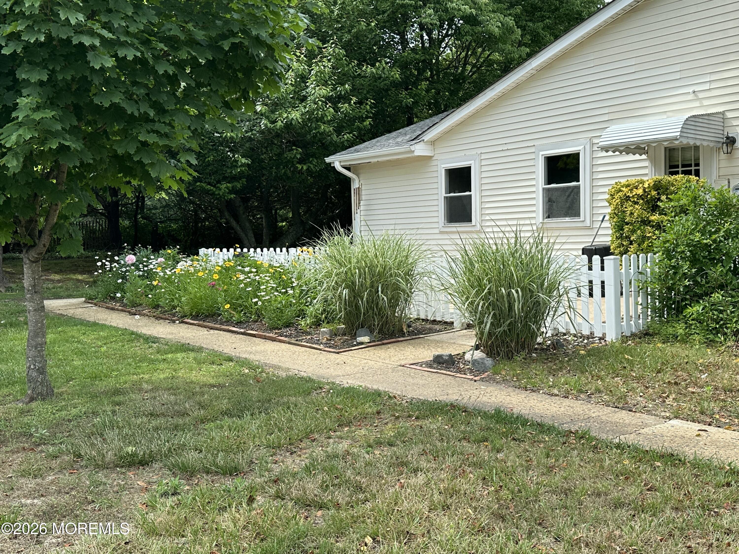101 Waterfront Drive — photo