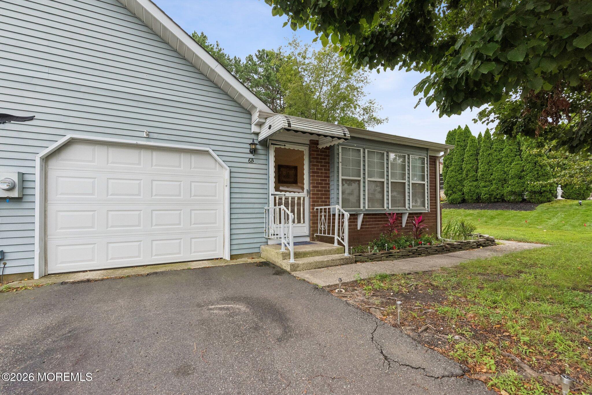 6 Alpine Road B — photo