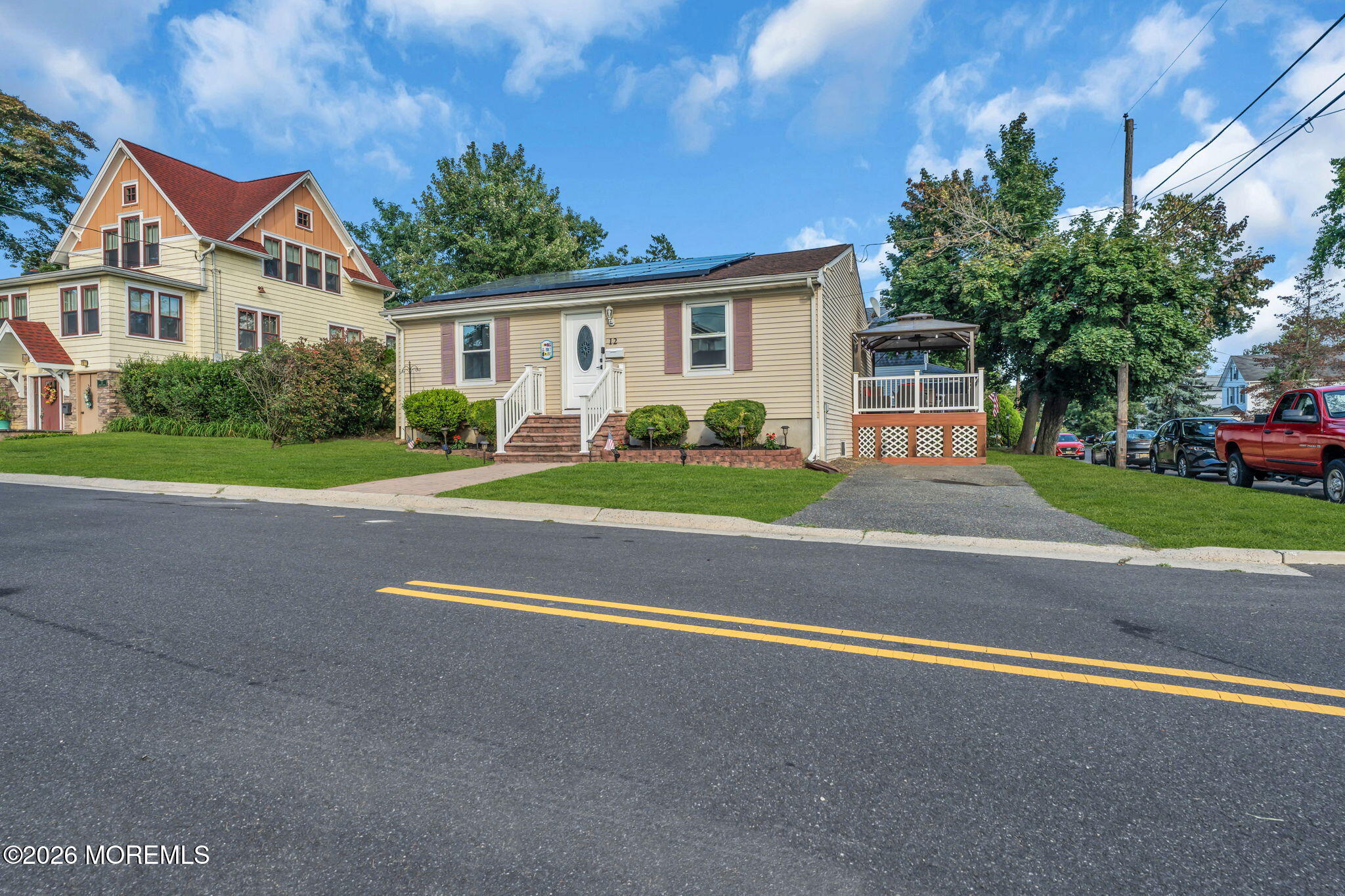 12 Raritan Avenue — photo