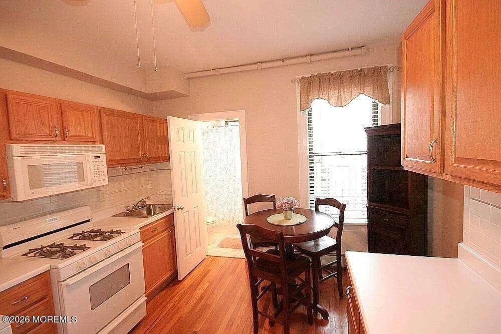 214 Jefferson Street 2N — photo