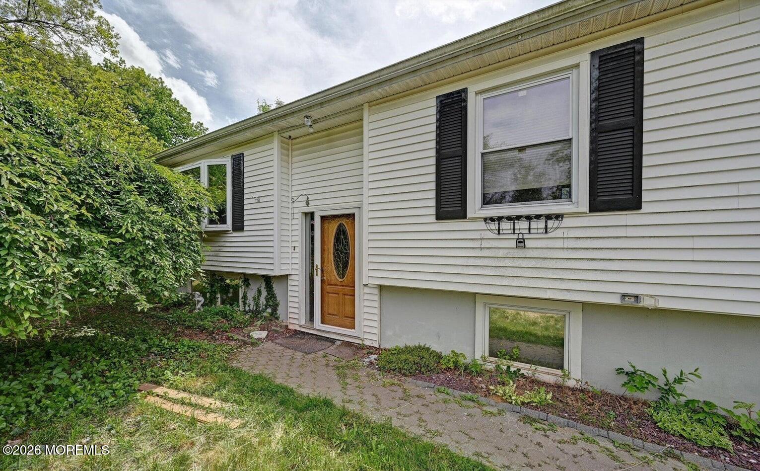 119 W 2nd Street — photo