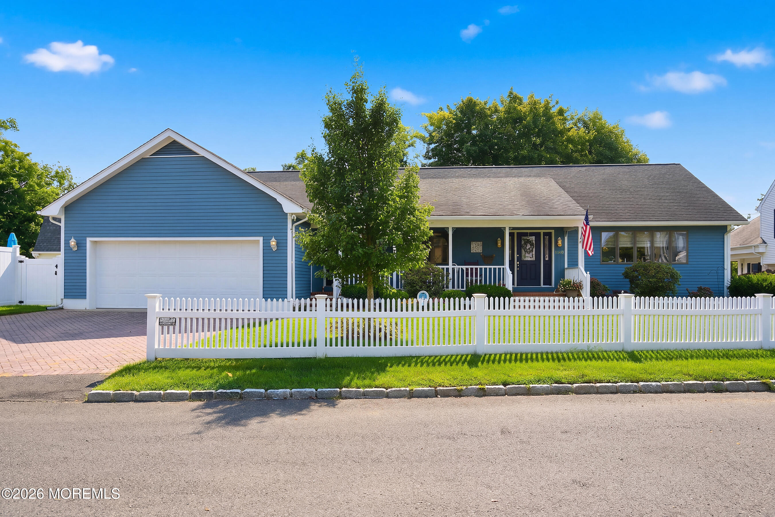 1140 Harding Place — photo