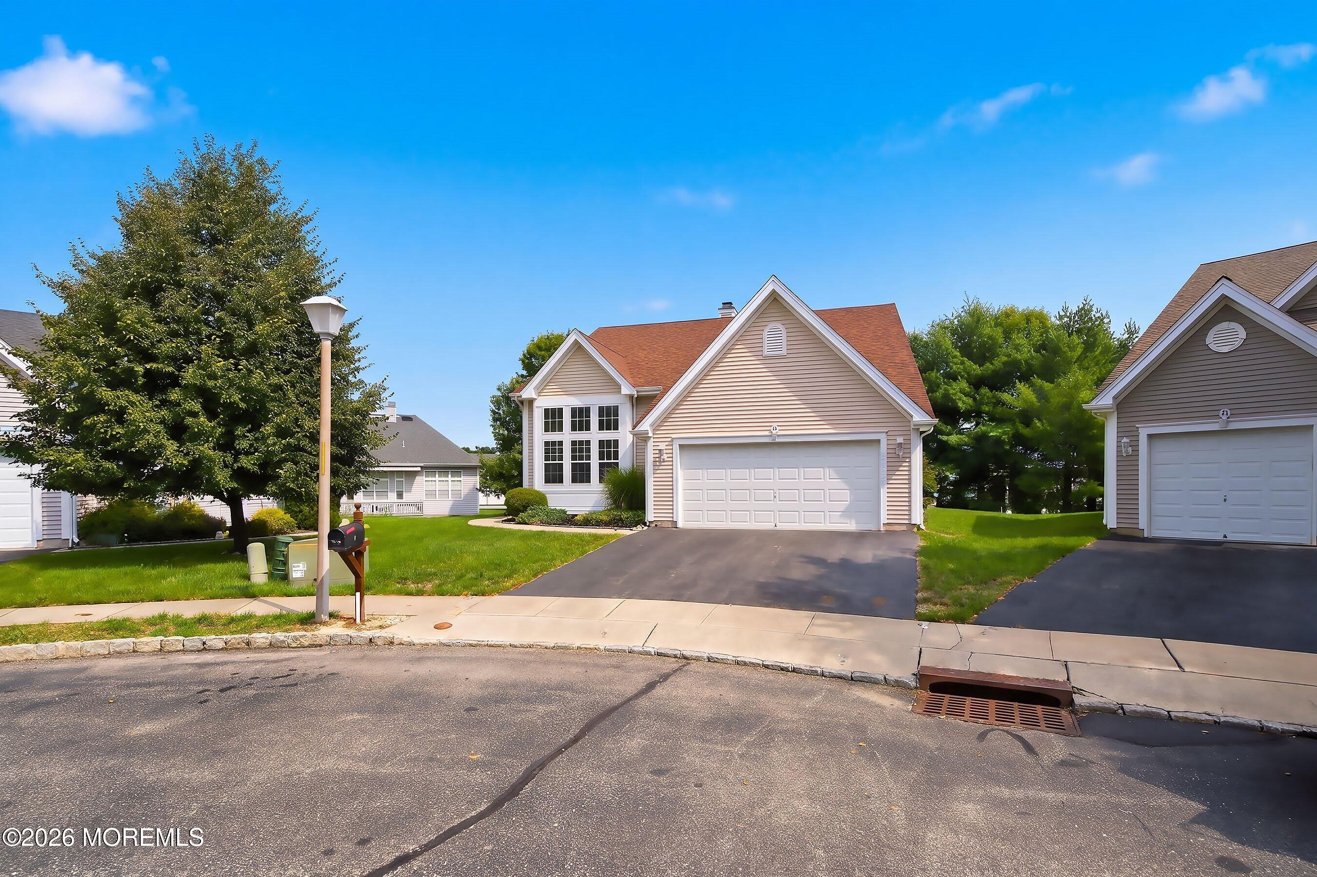 7 Bayou Court — photo