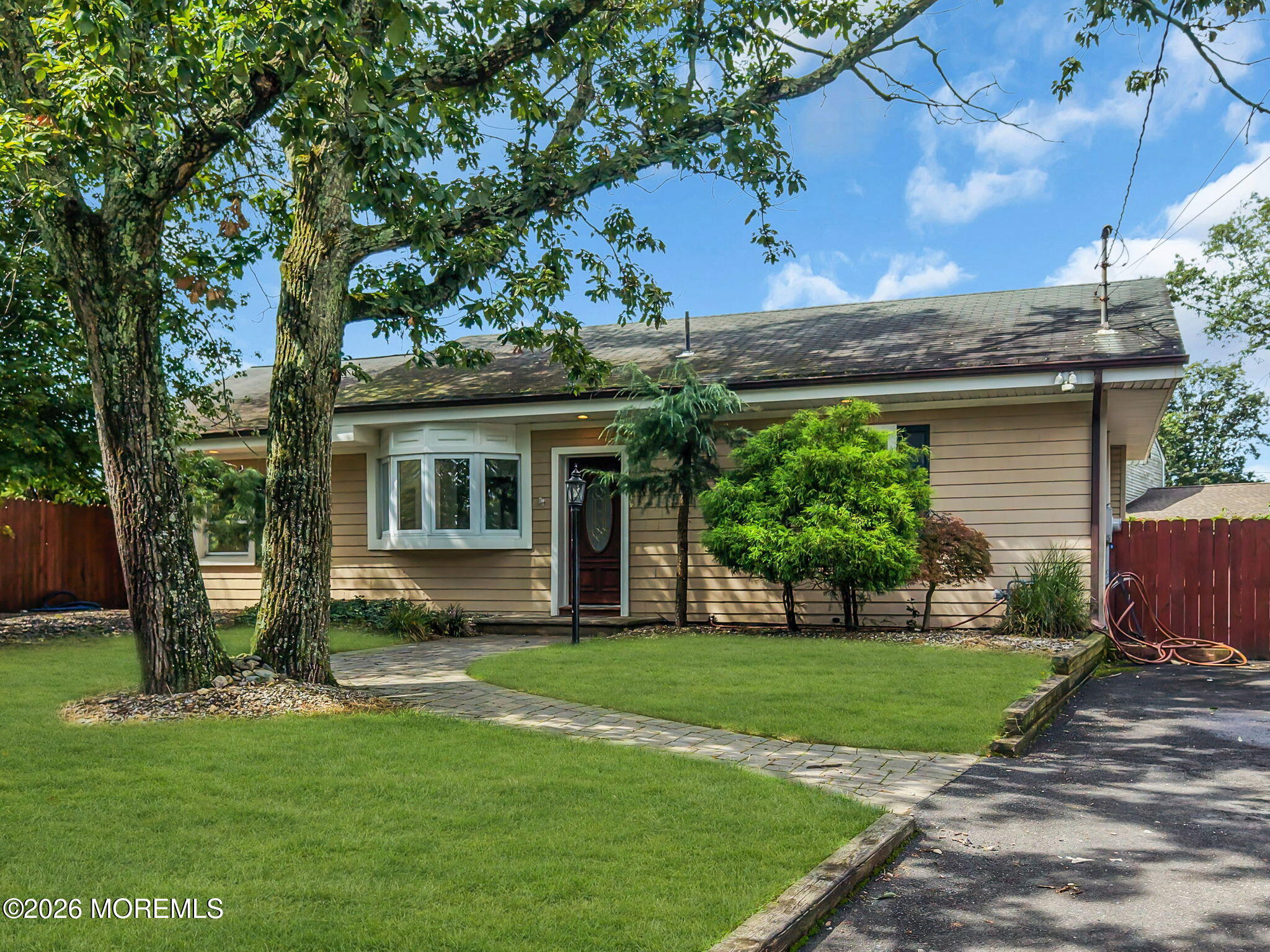 294 Delaware Drive — photo