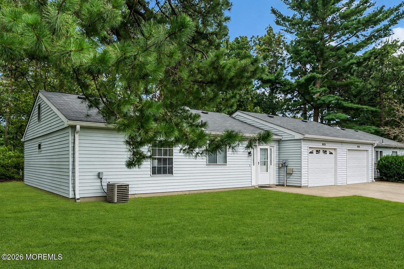 519B Cheshire Court — photo