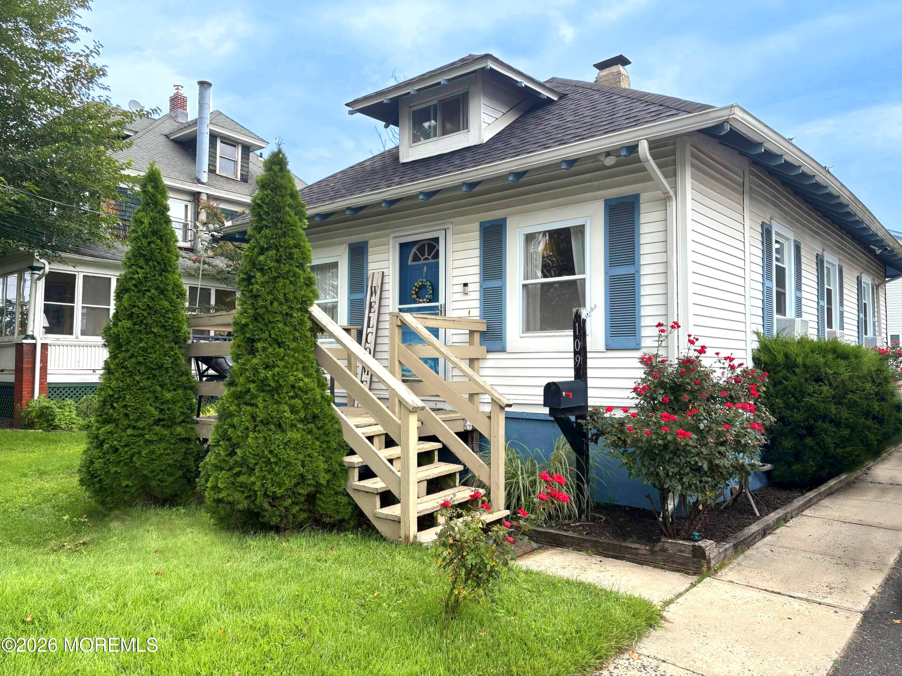 109 Osborn Street — photo