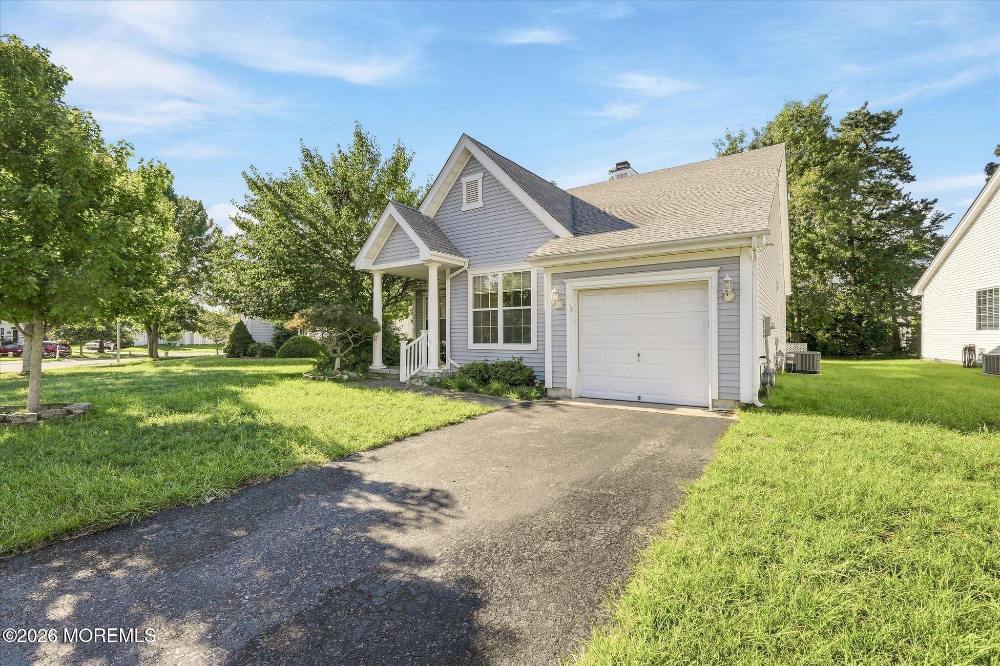 30 Fountain View Drive — photo
