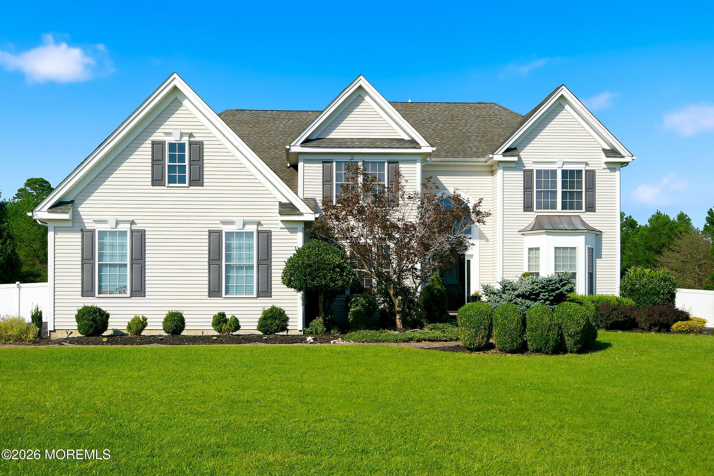 43 Oxford Circle — photo