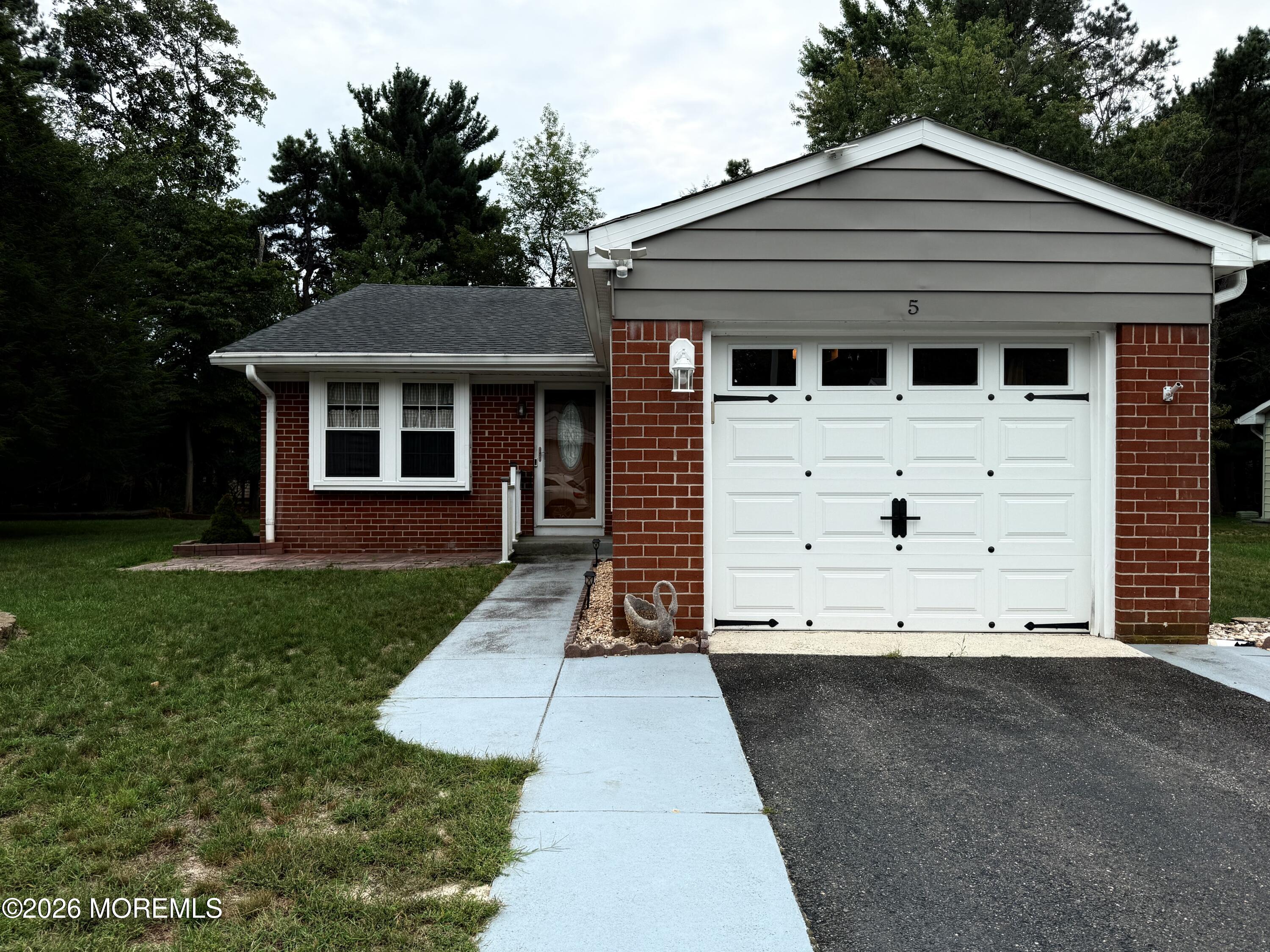 5 Hudson Avenue — photo