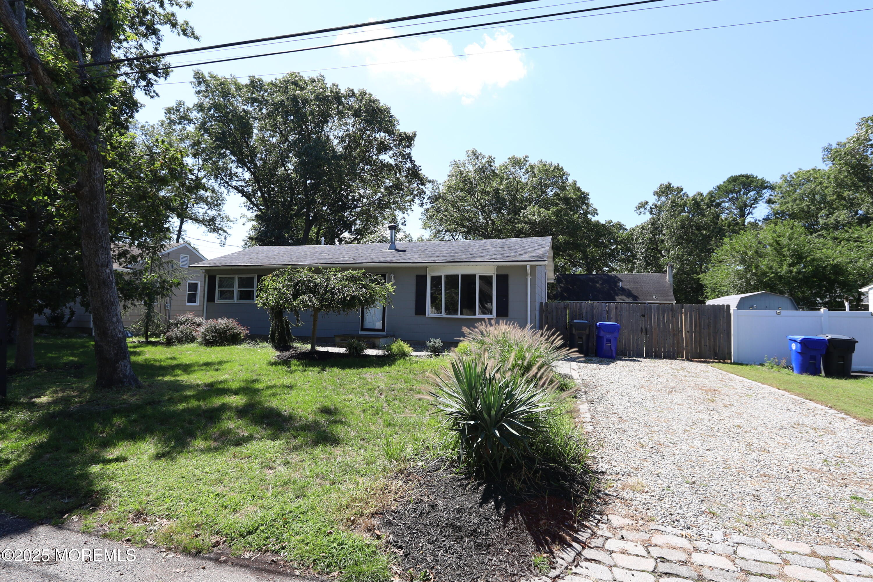 709 Marys Drive — photo