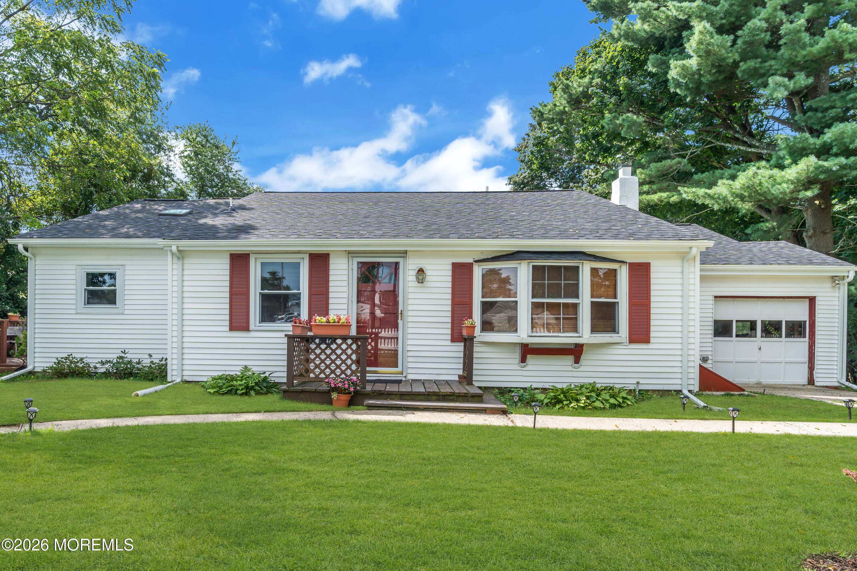 1717 Maple Street — photo