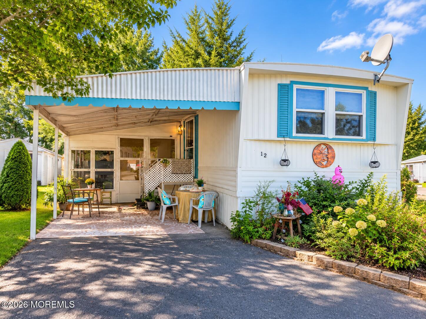 12 Alissa Terrace — photo