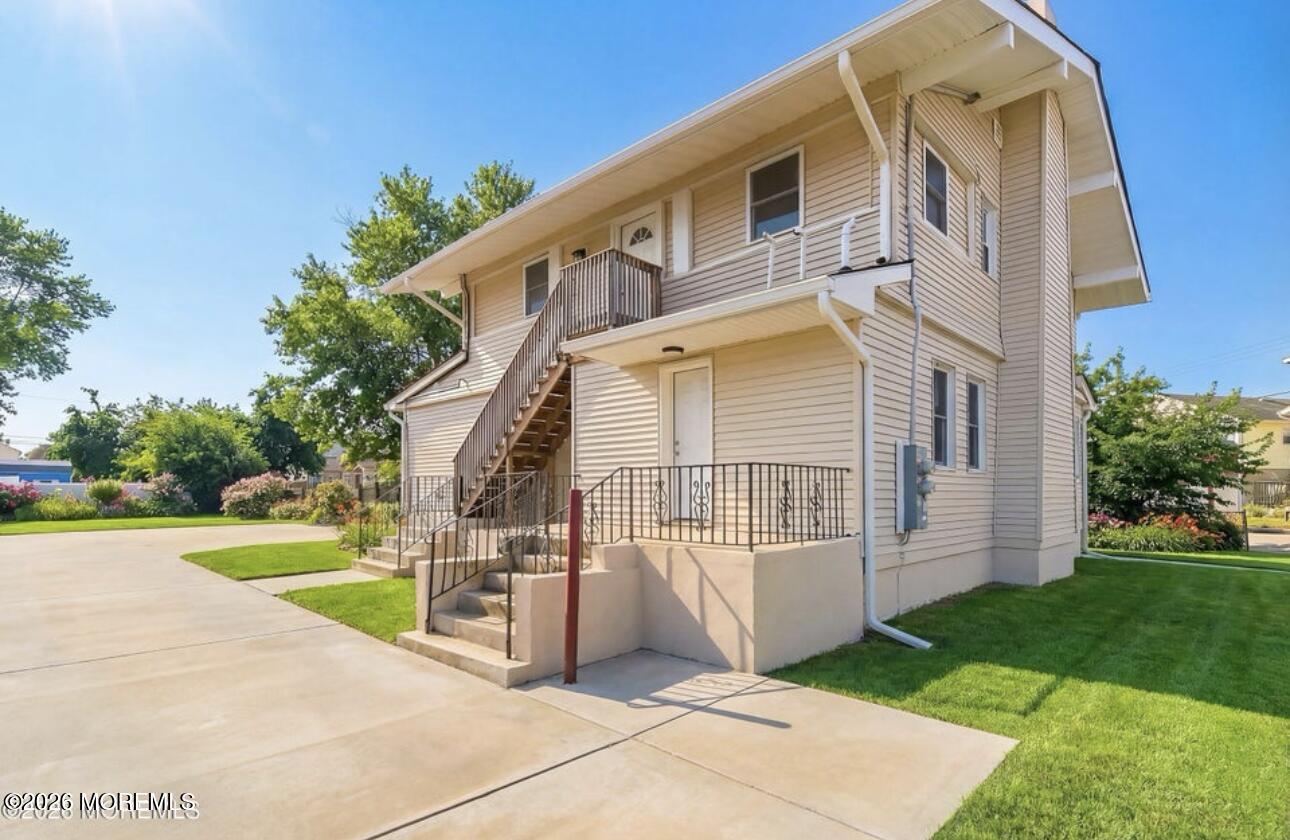 40 Twilight Avenue Unit 2 — photo