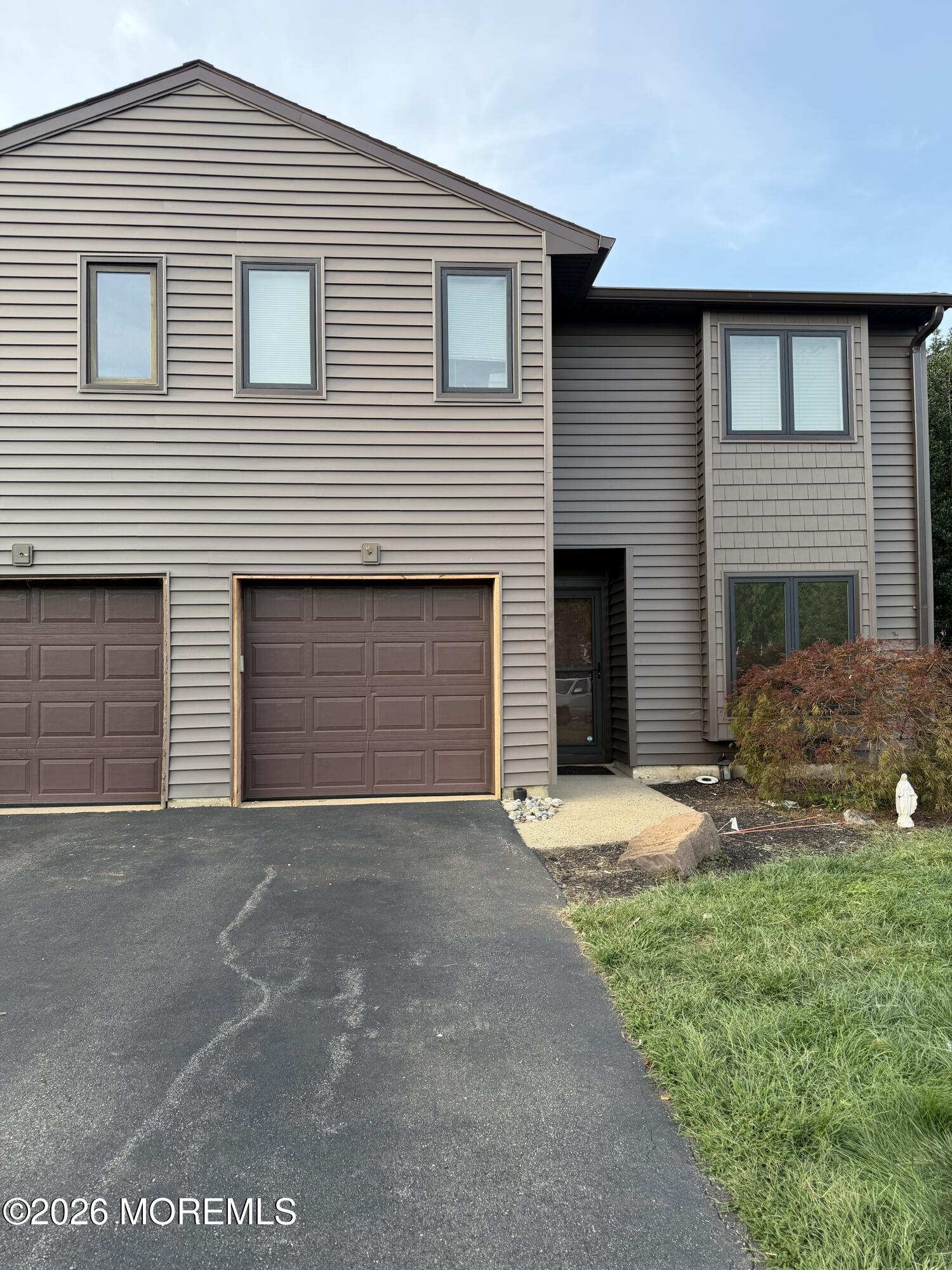 193 Pear Drive — photo
