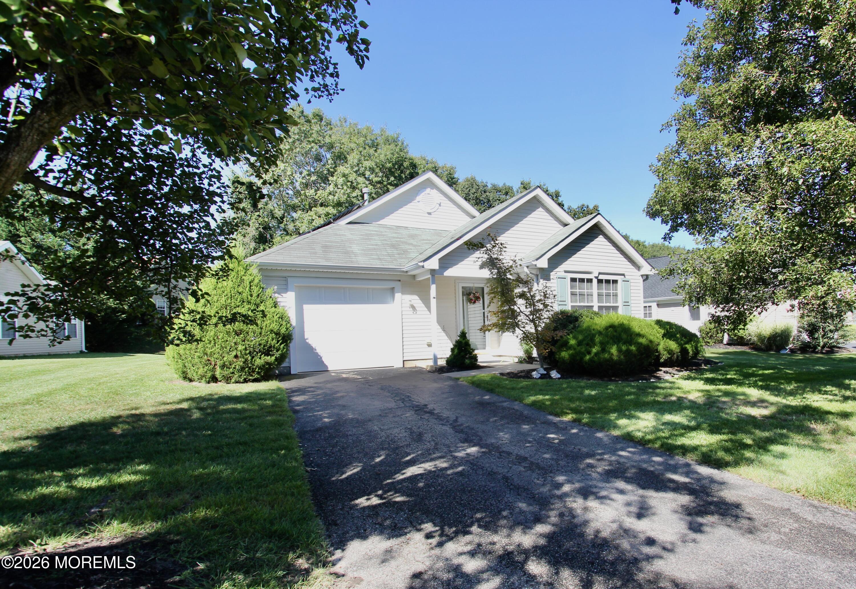 6 Wellington Lane — photo