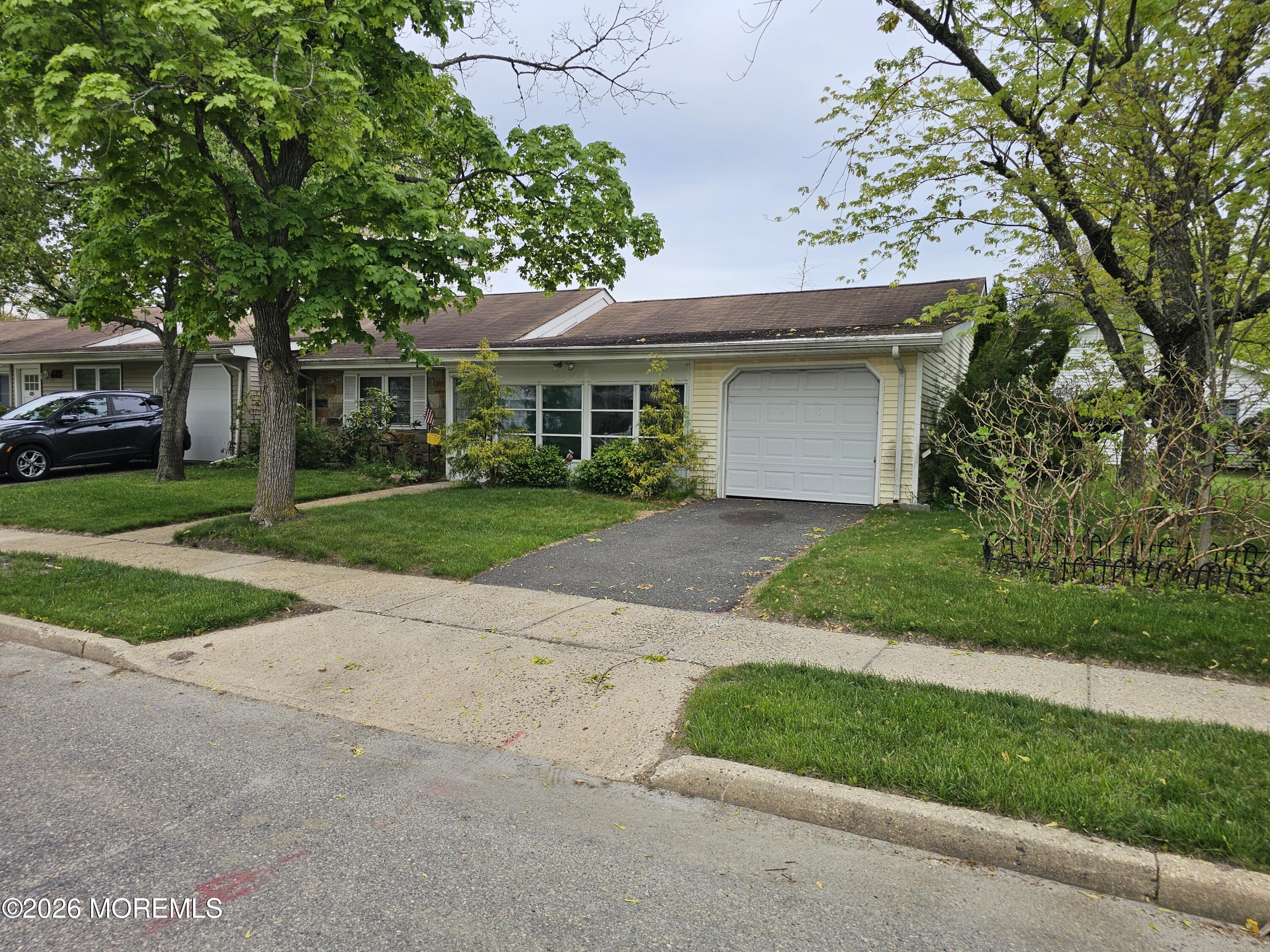 61A Hedge Drive — photo
