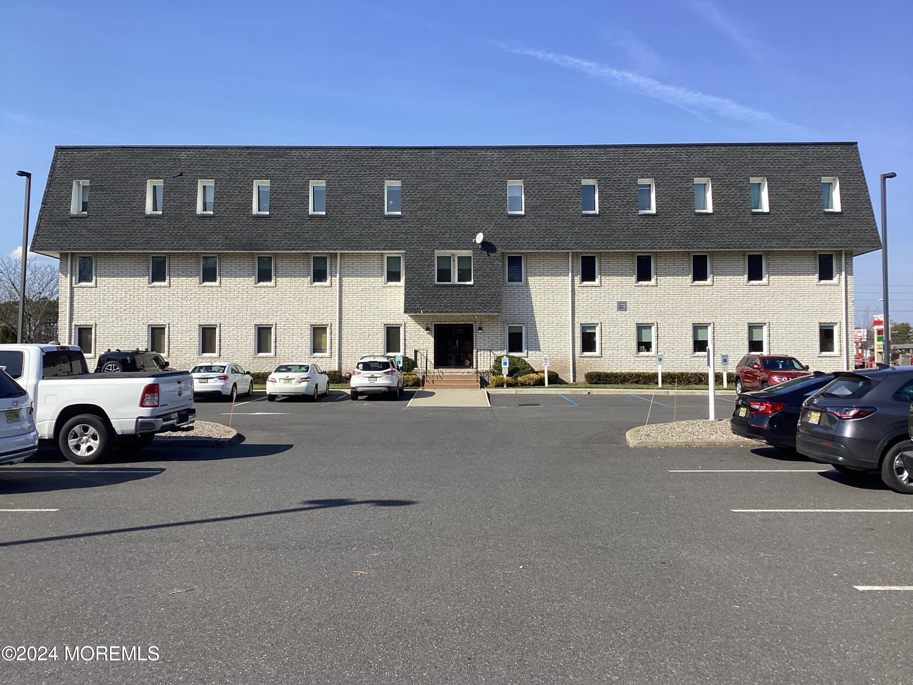 525 Route 70 2B — photo