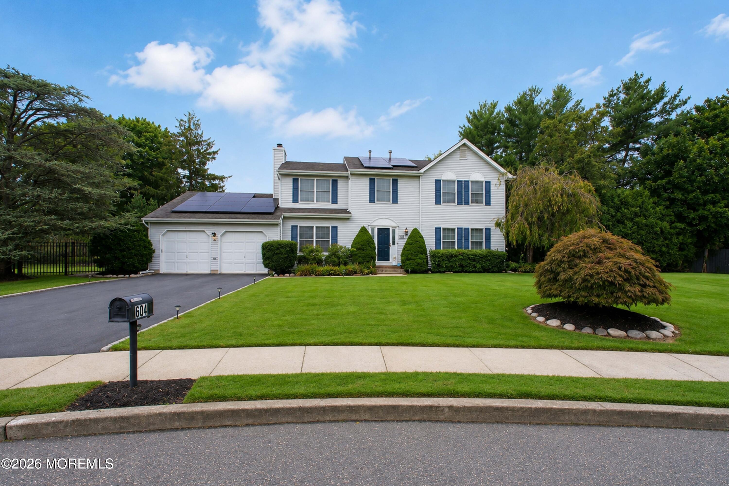 604 Meadow Run — photo