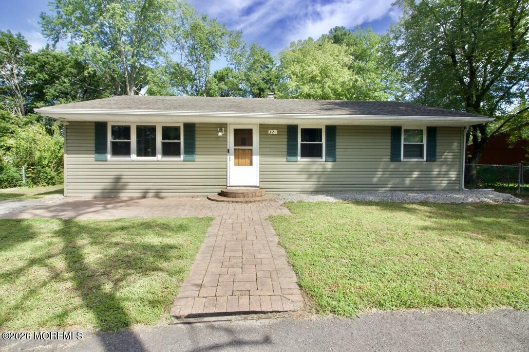 321 Cherokee Drive — photo