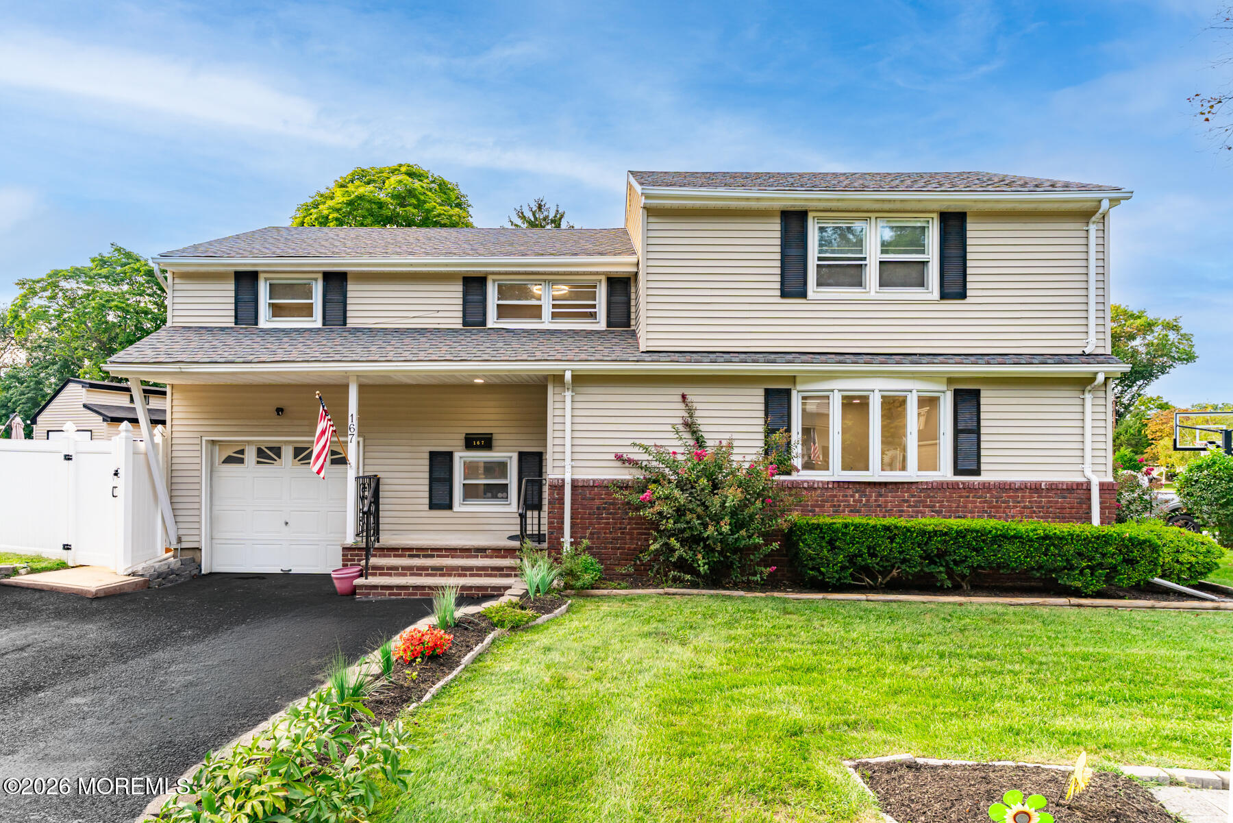 167 Crestview Drive — photo