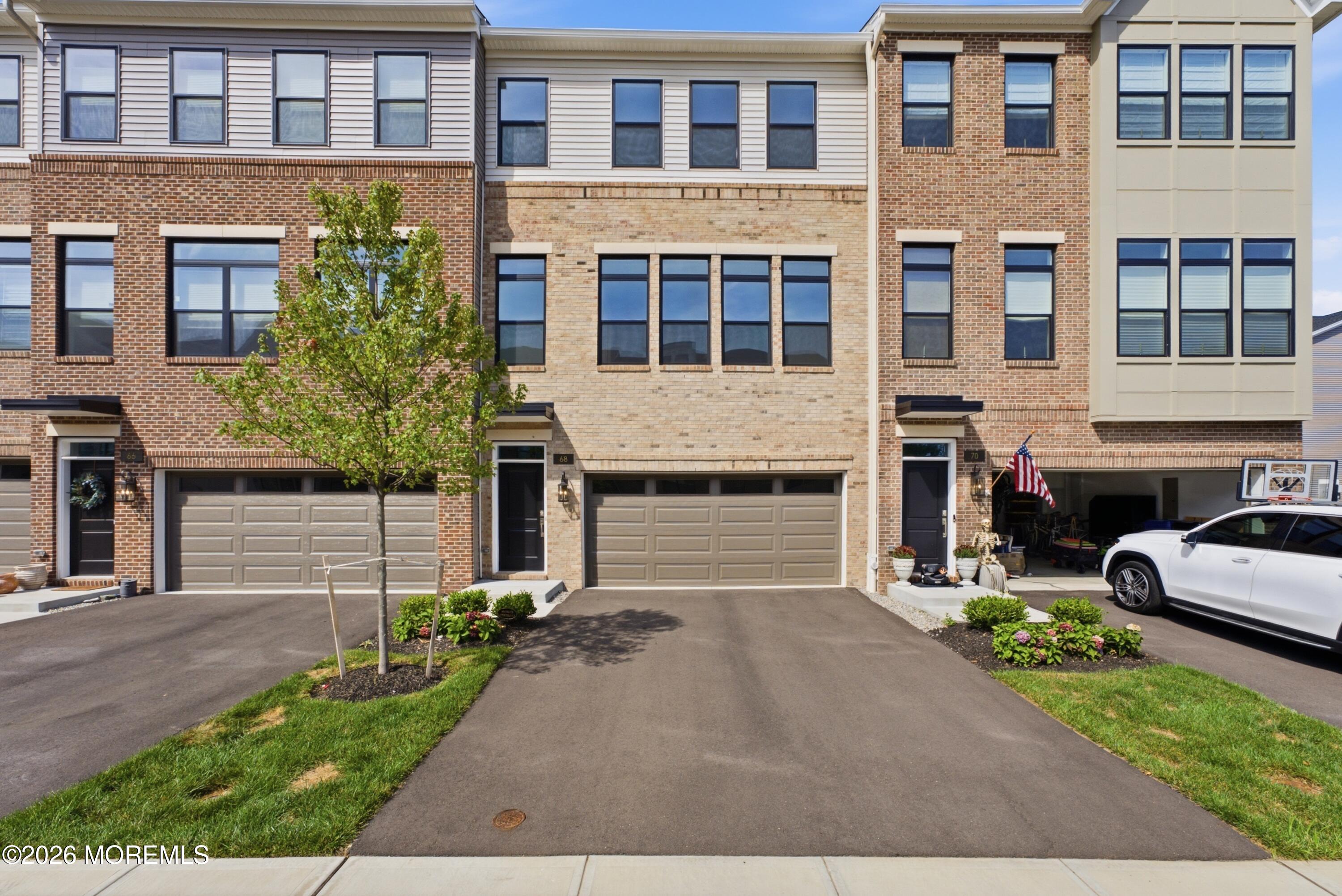 68 Augustus Drive 87 — photo