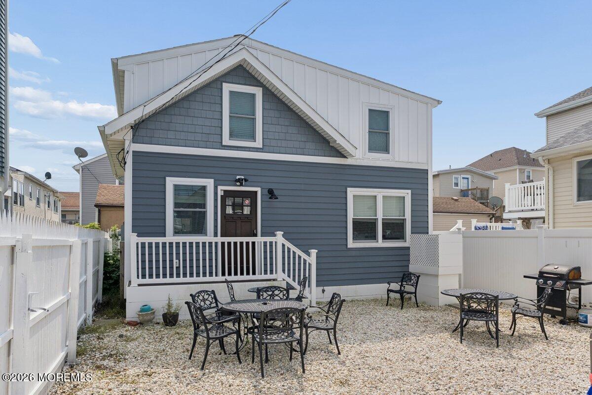 123 Franklin Avenue Rear — photo