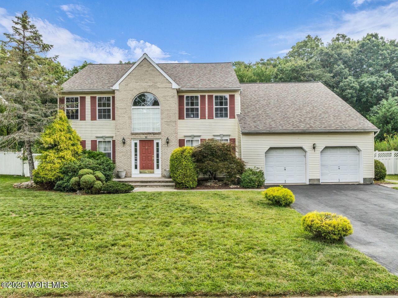 383 Meadowood Road — photo