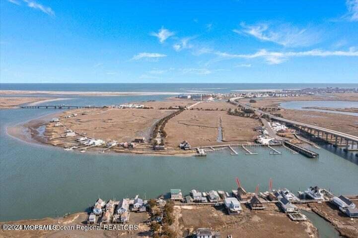 33 S Boardwalk — photo