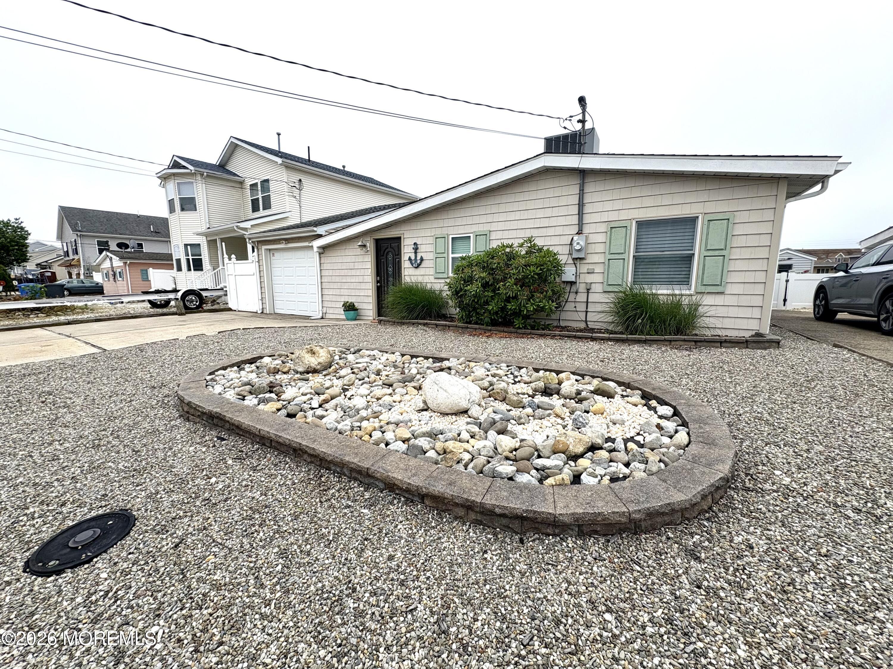 63 Lawrence Drive — photo