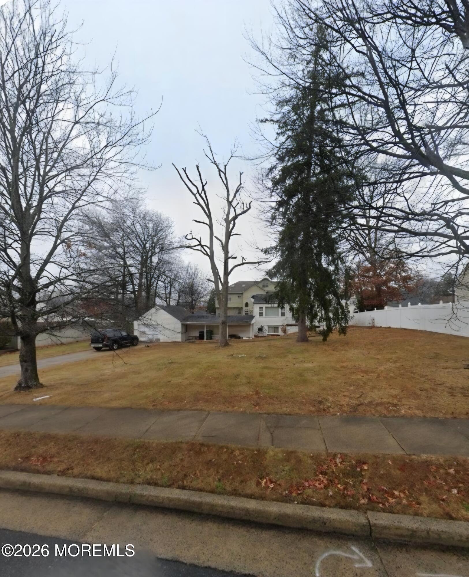 294 Alden Avenue — photo