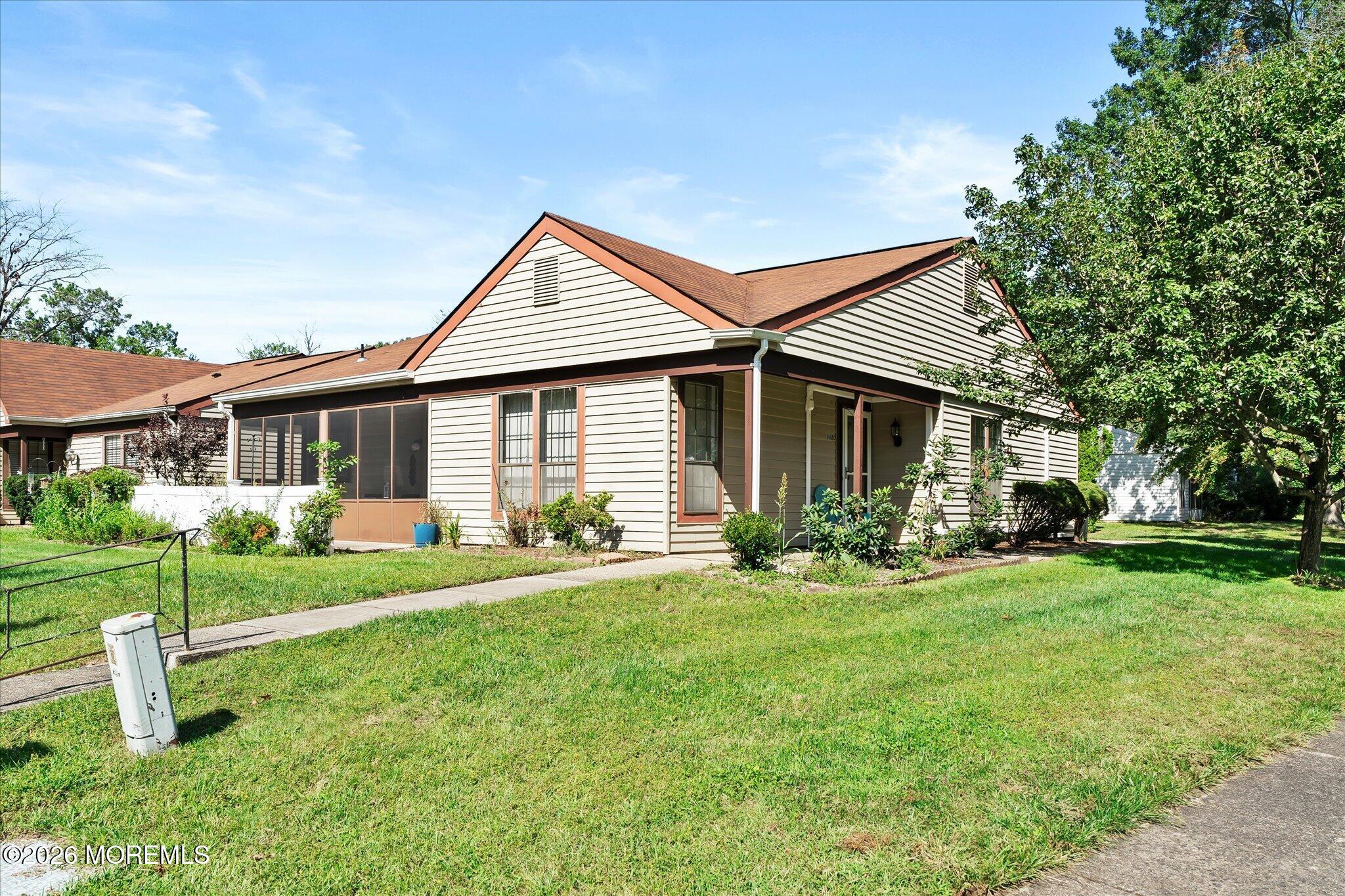 668C Farrington Court — photo