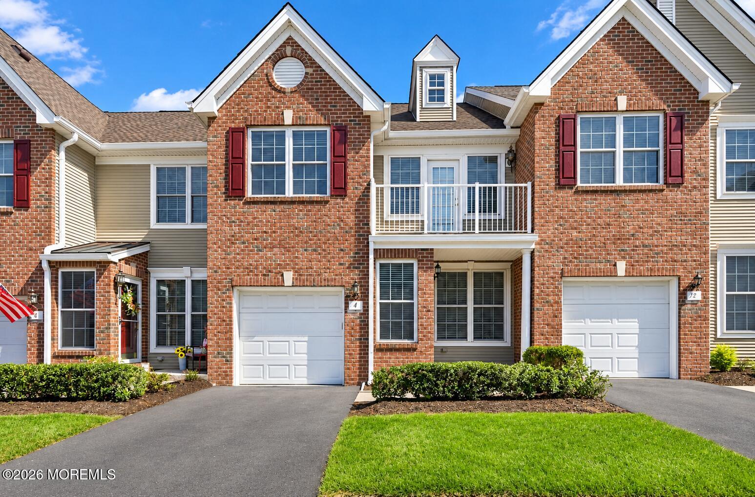 4 Ironwood Court — photo