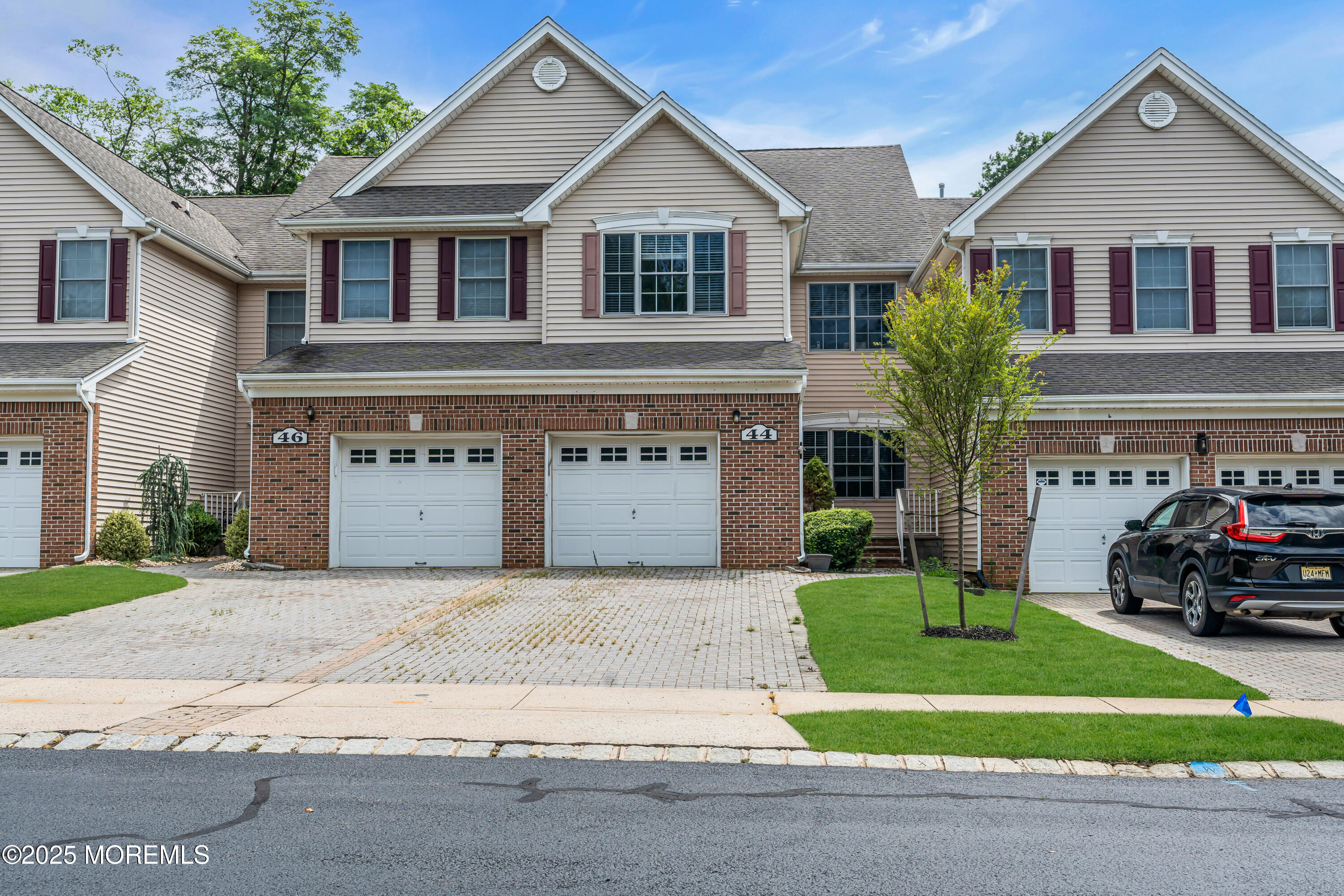 44 Smock Court — photo