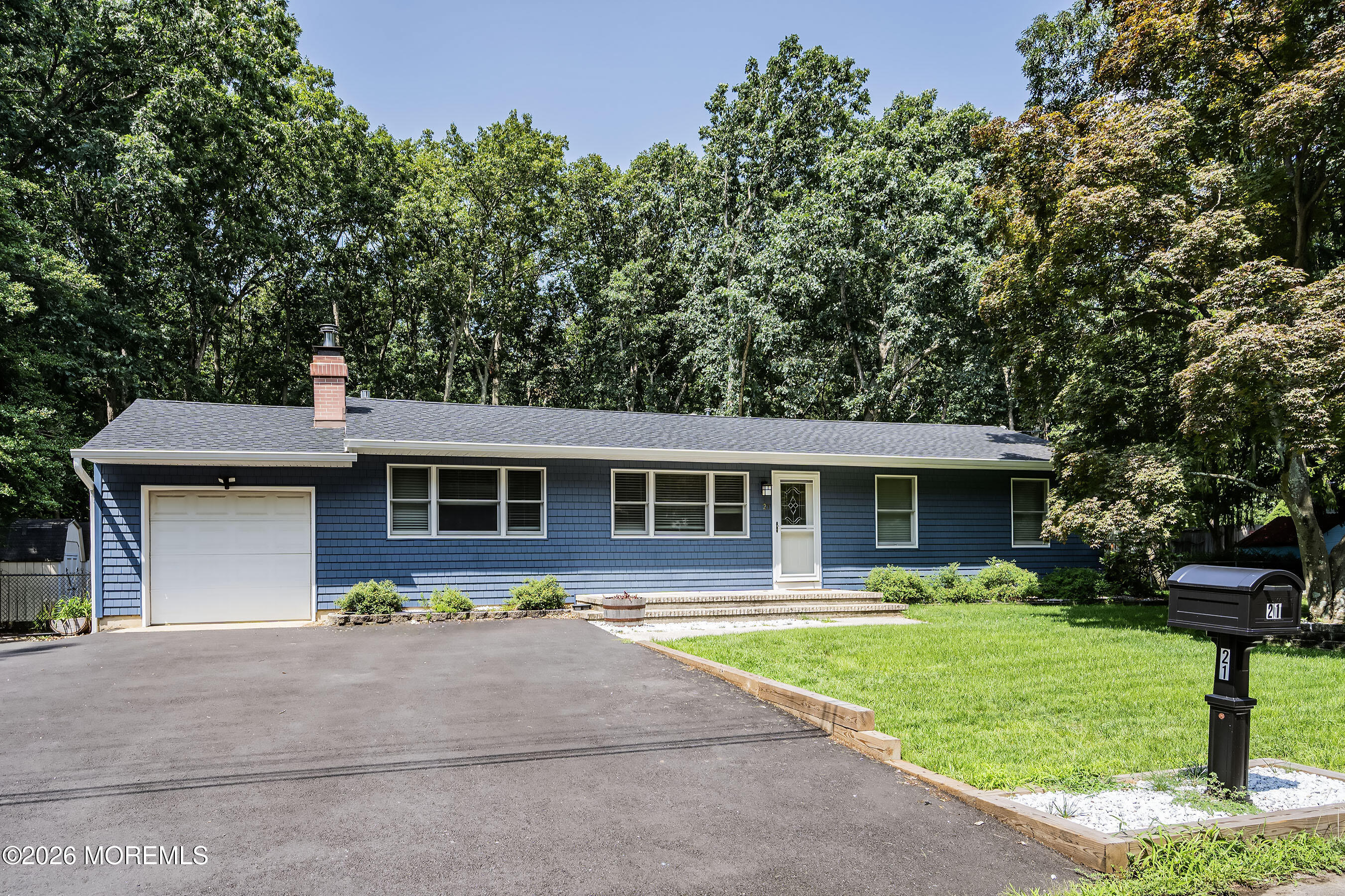 21 Murdock Place — photo