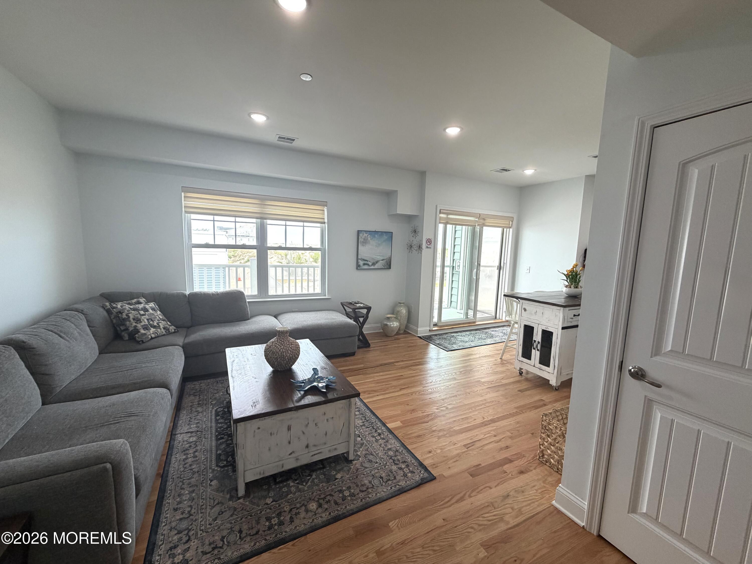 1515 Ocean Terrace 2 — photo