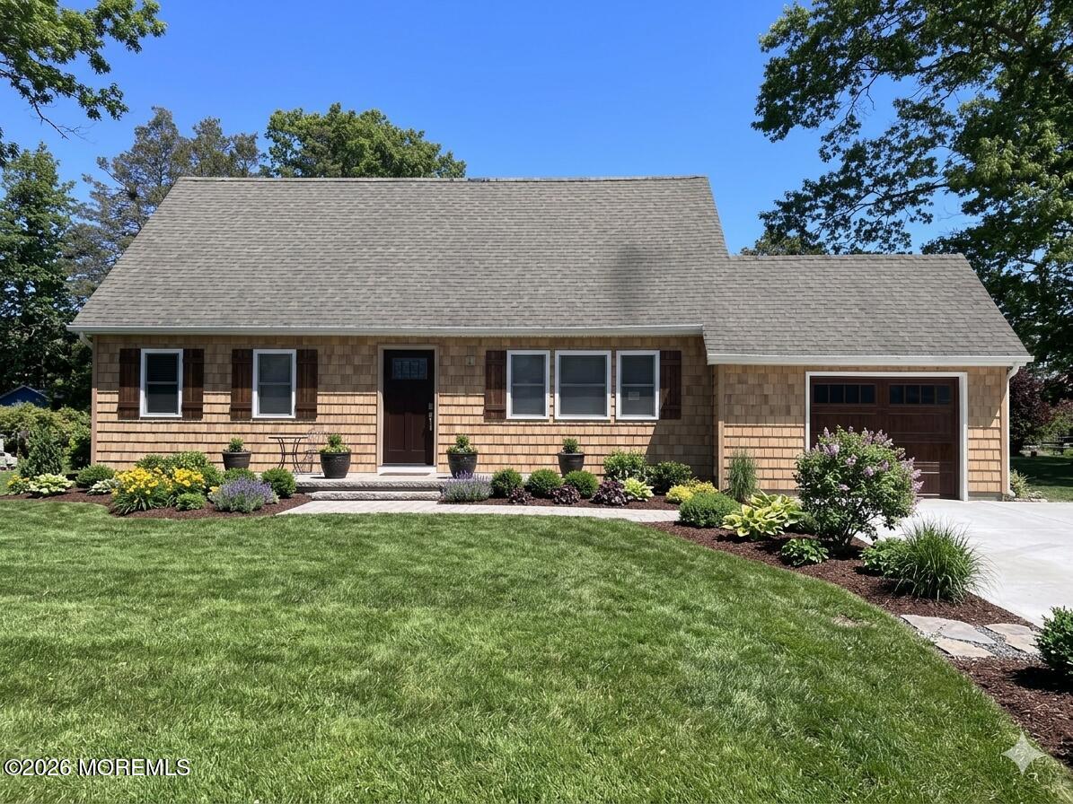 122 Oakwood Place — photo