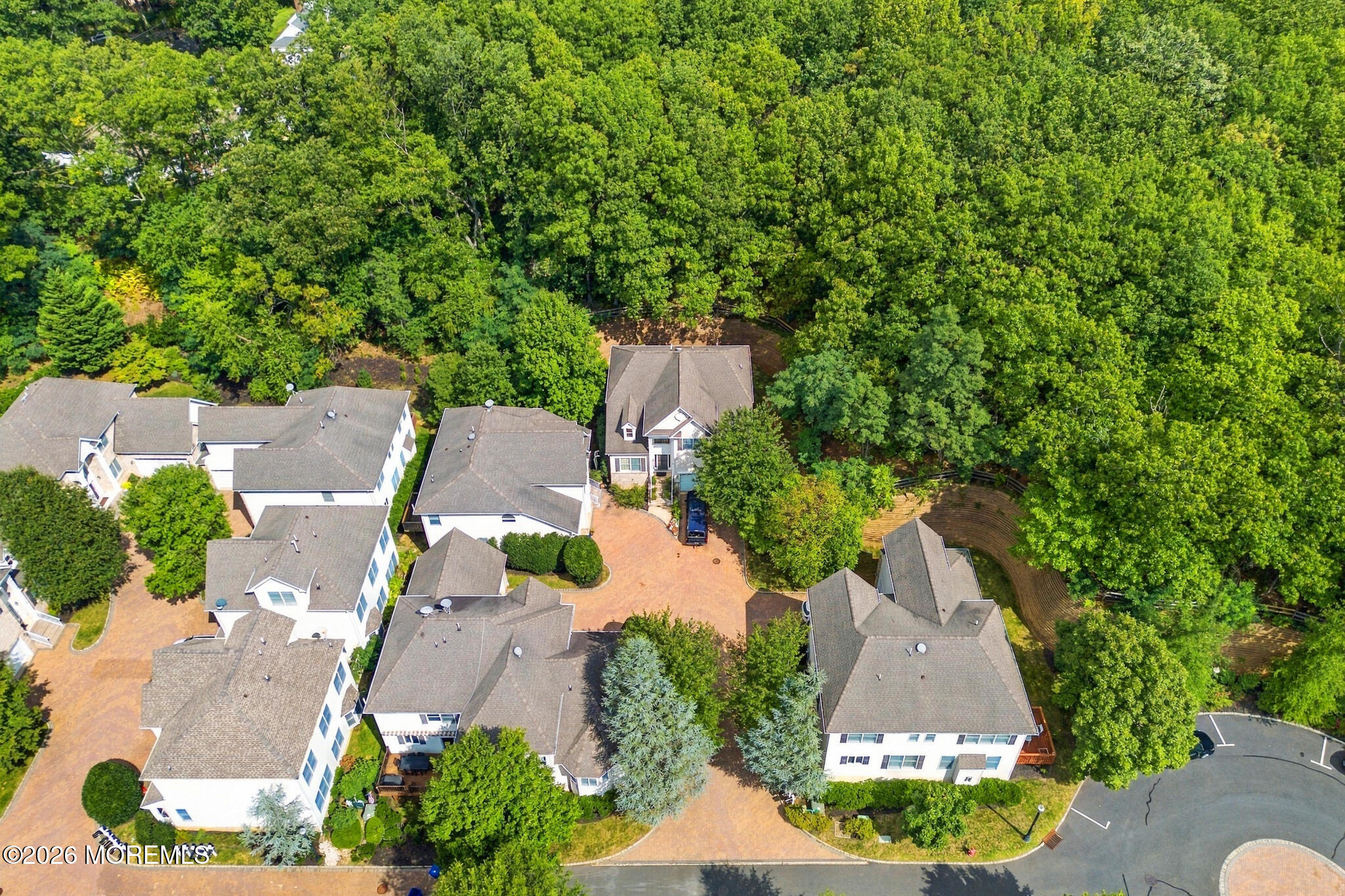 25 Brittany Court — photo