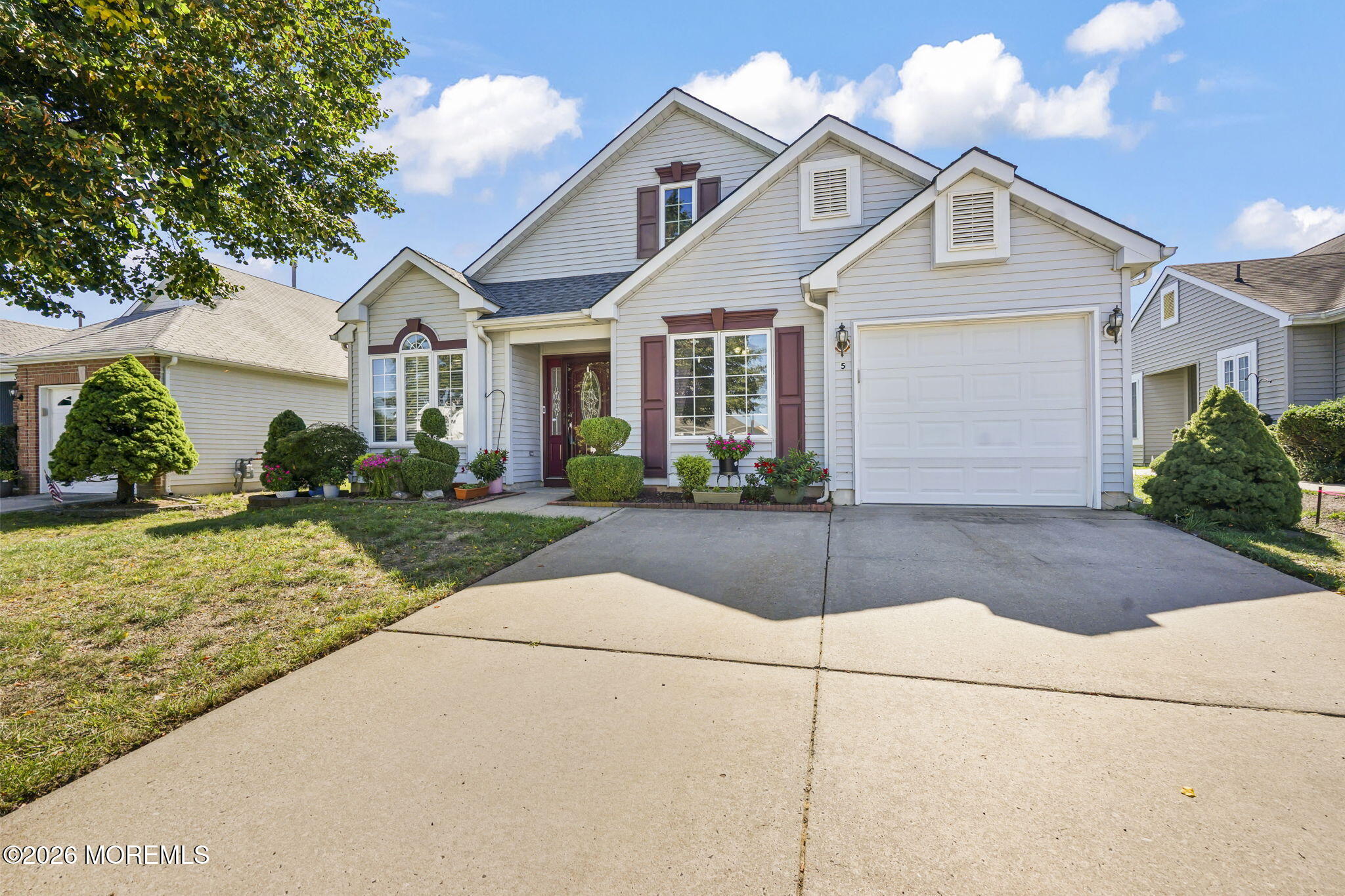 5 Grosunor Court — photo