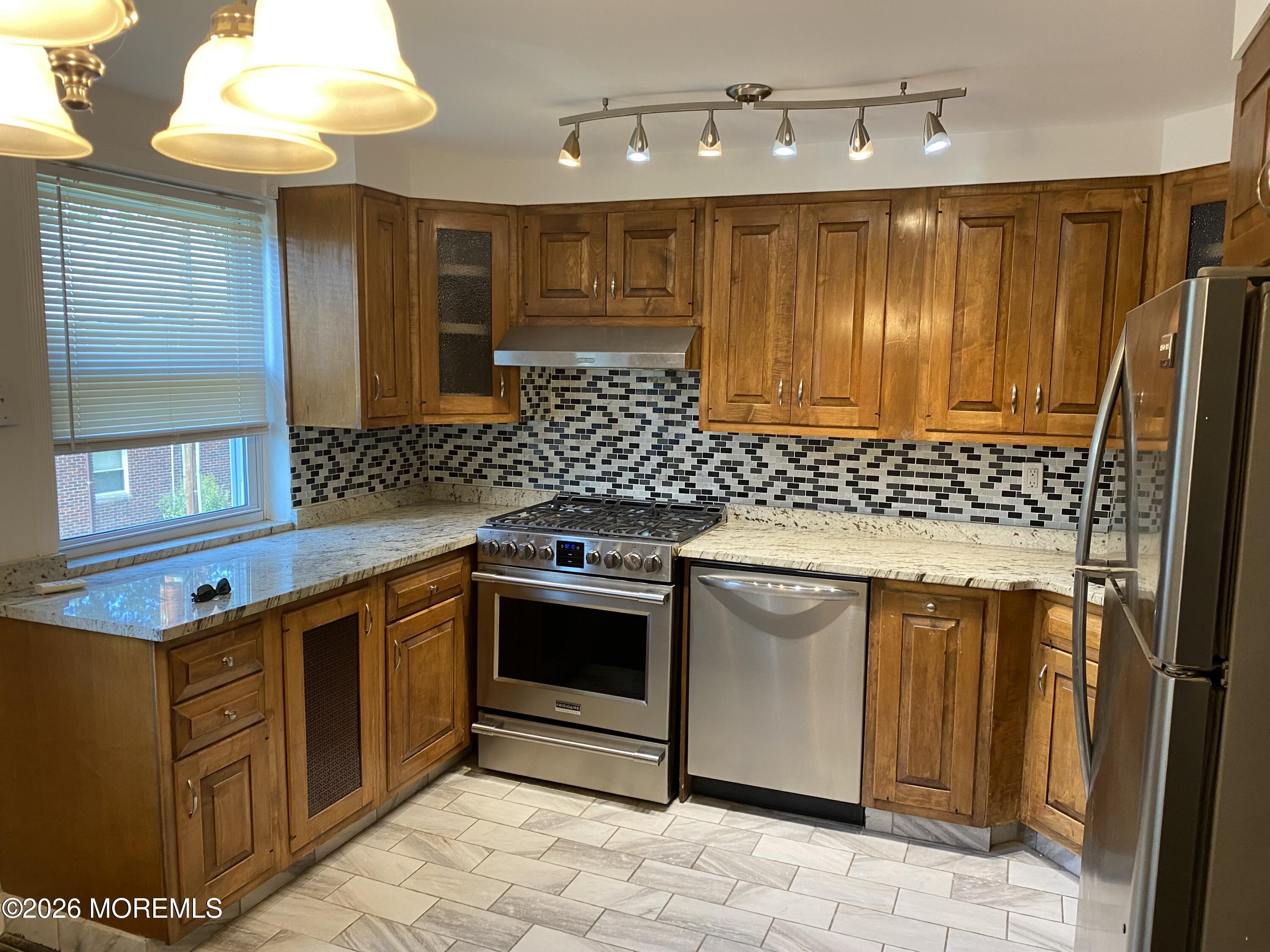 157 Manor Drive — photo