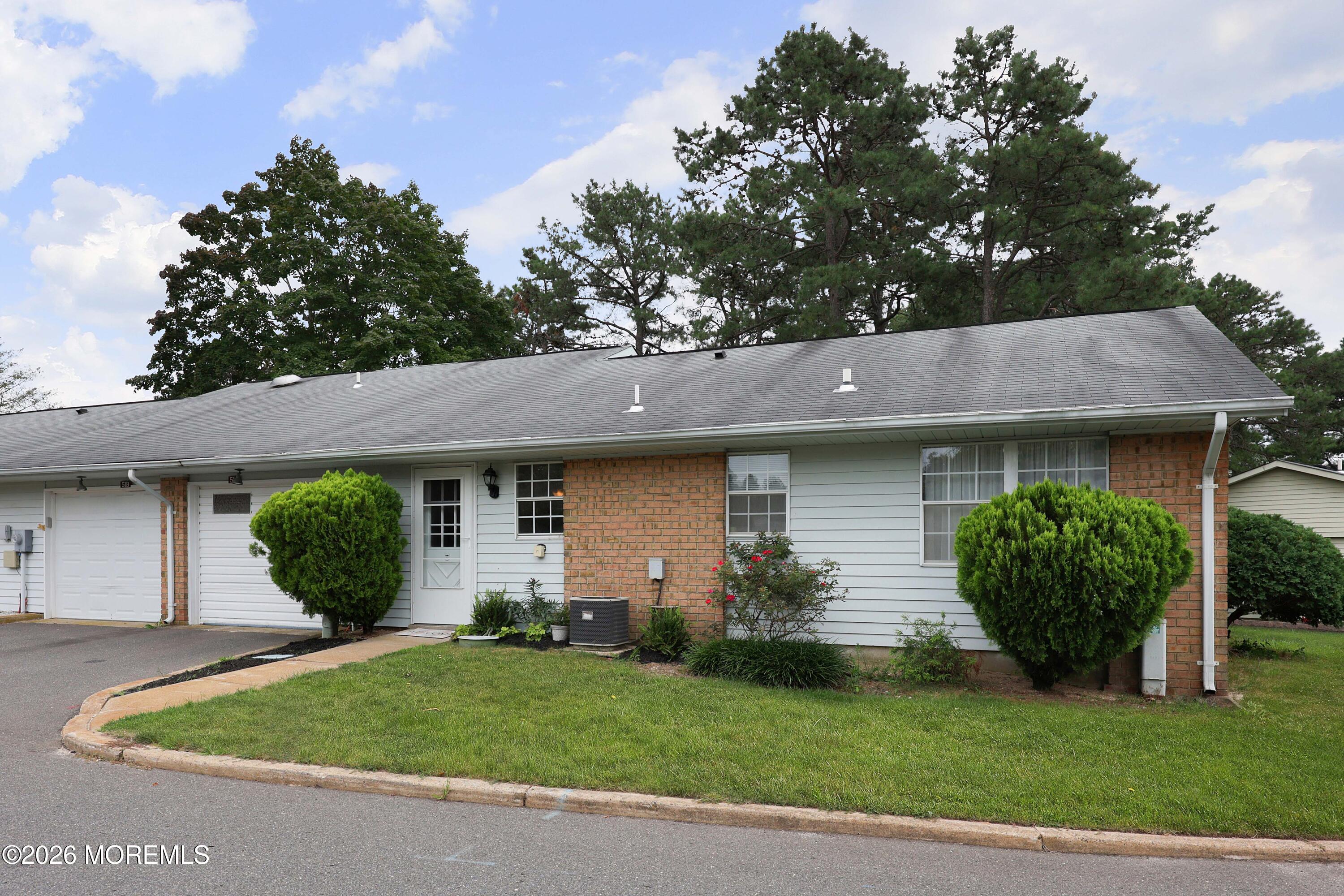51A Cambridge Circle — photo
