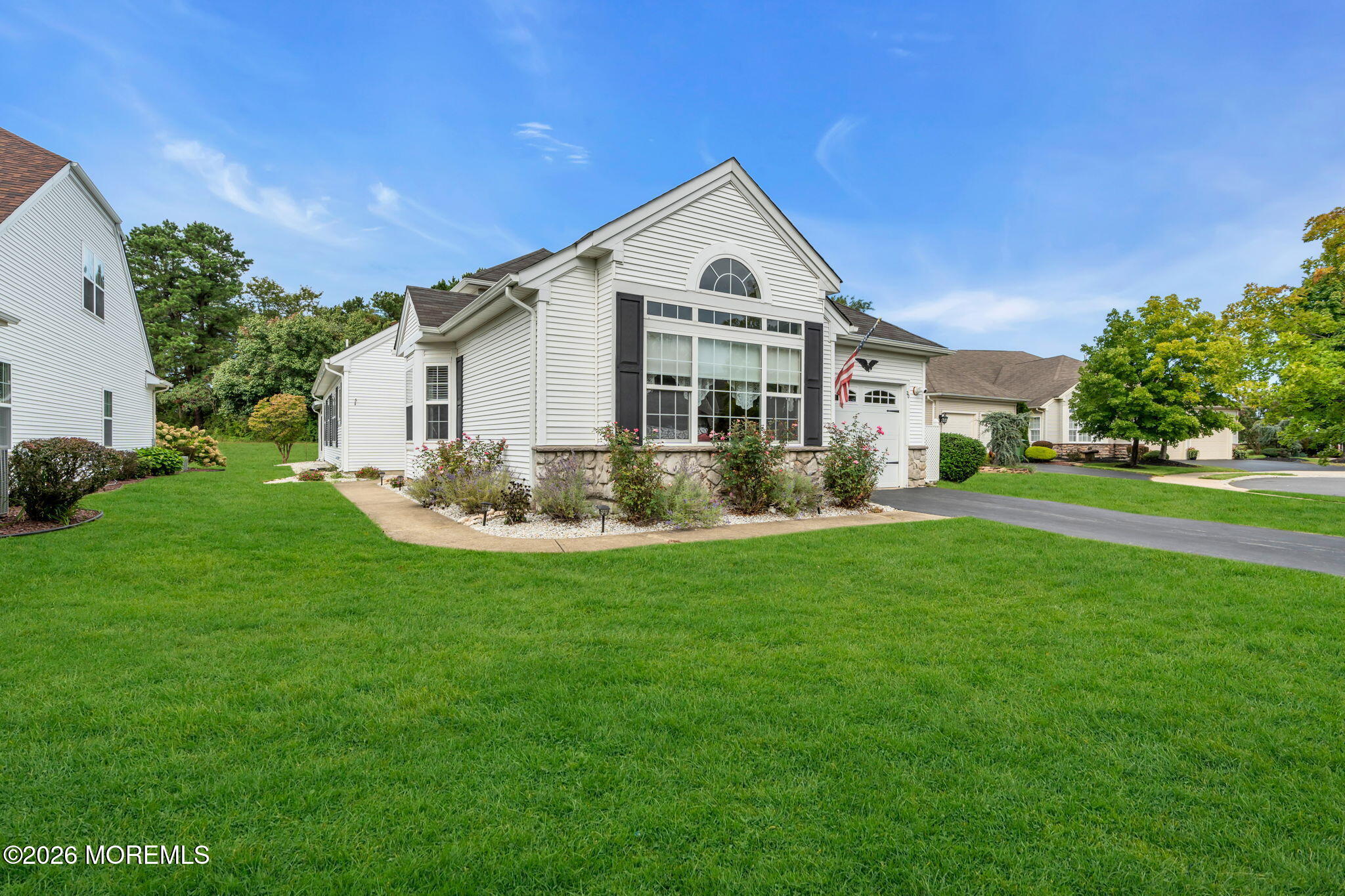 30 Arcadia Drive — photo