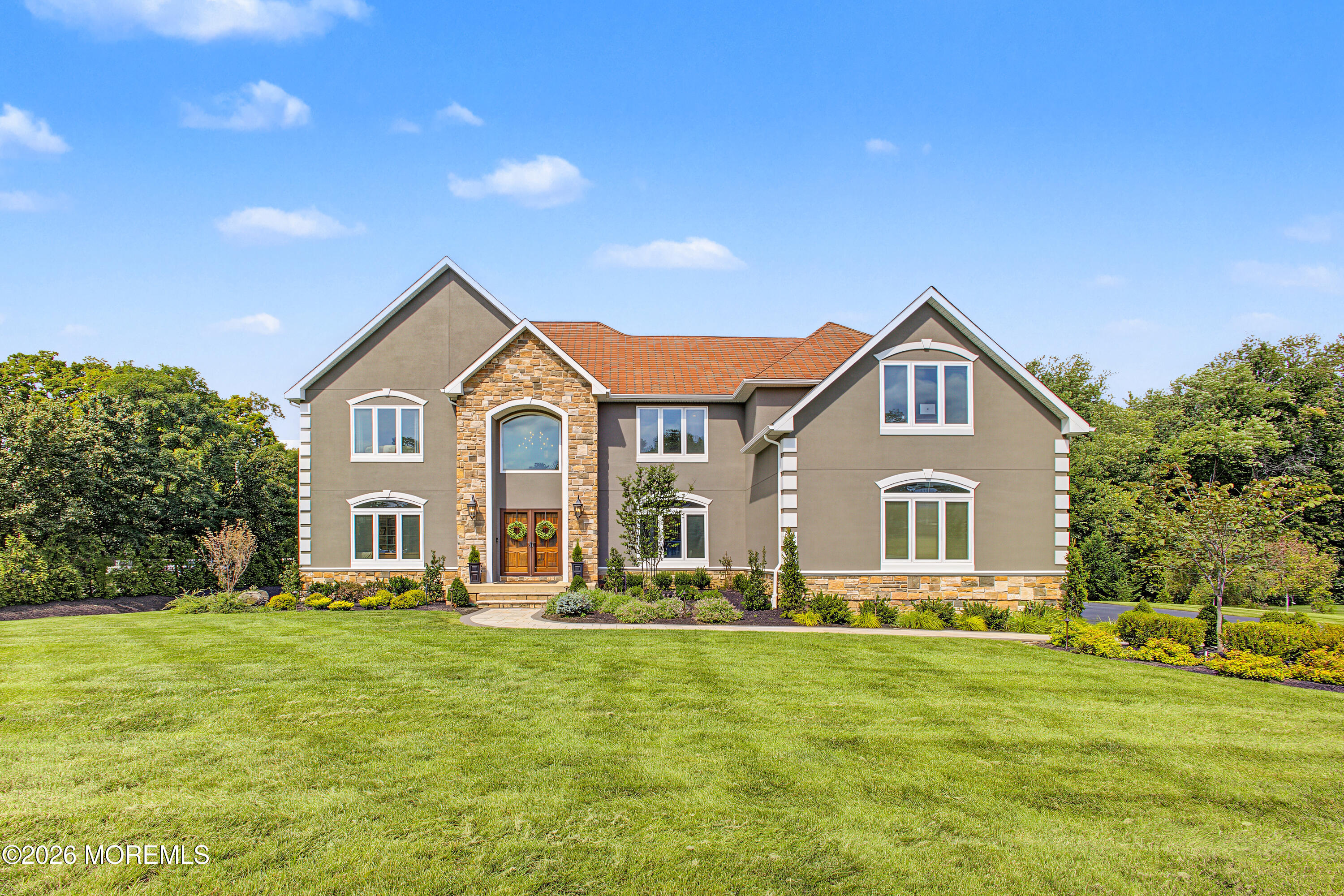 1 Waltham Drive — photo
