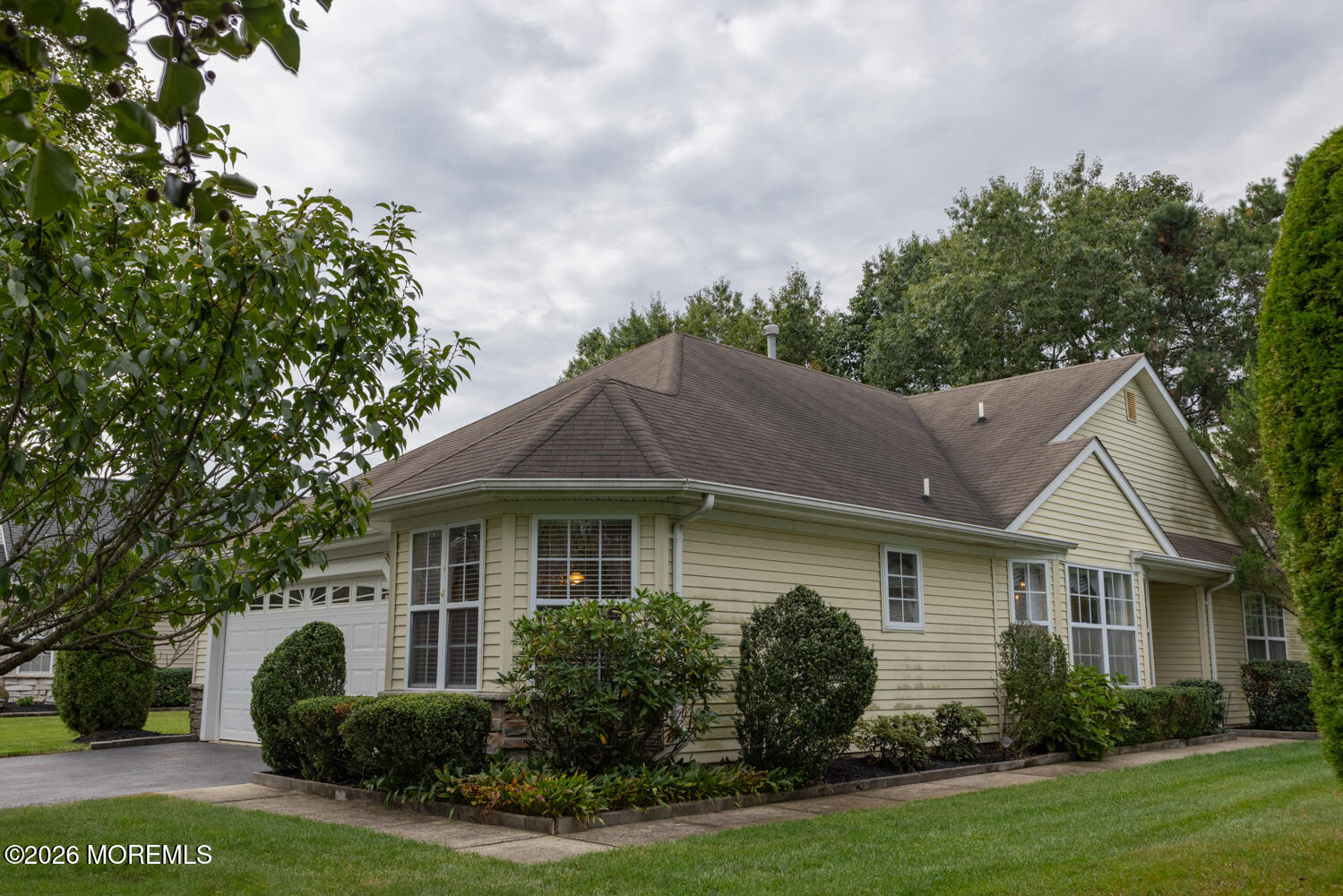 10 Wellington Lane — photo