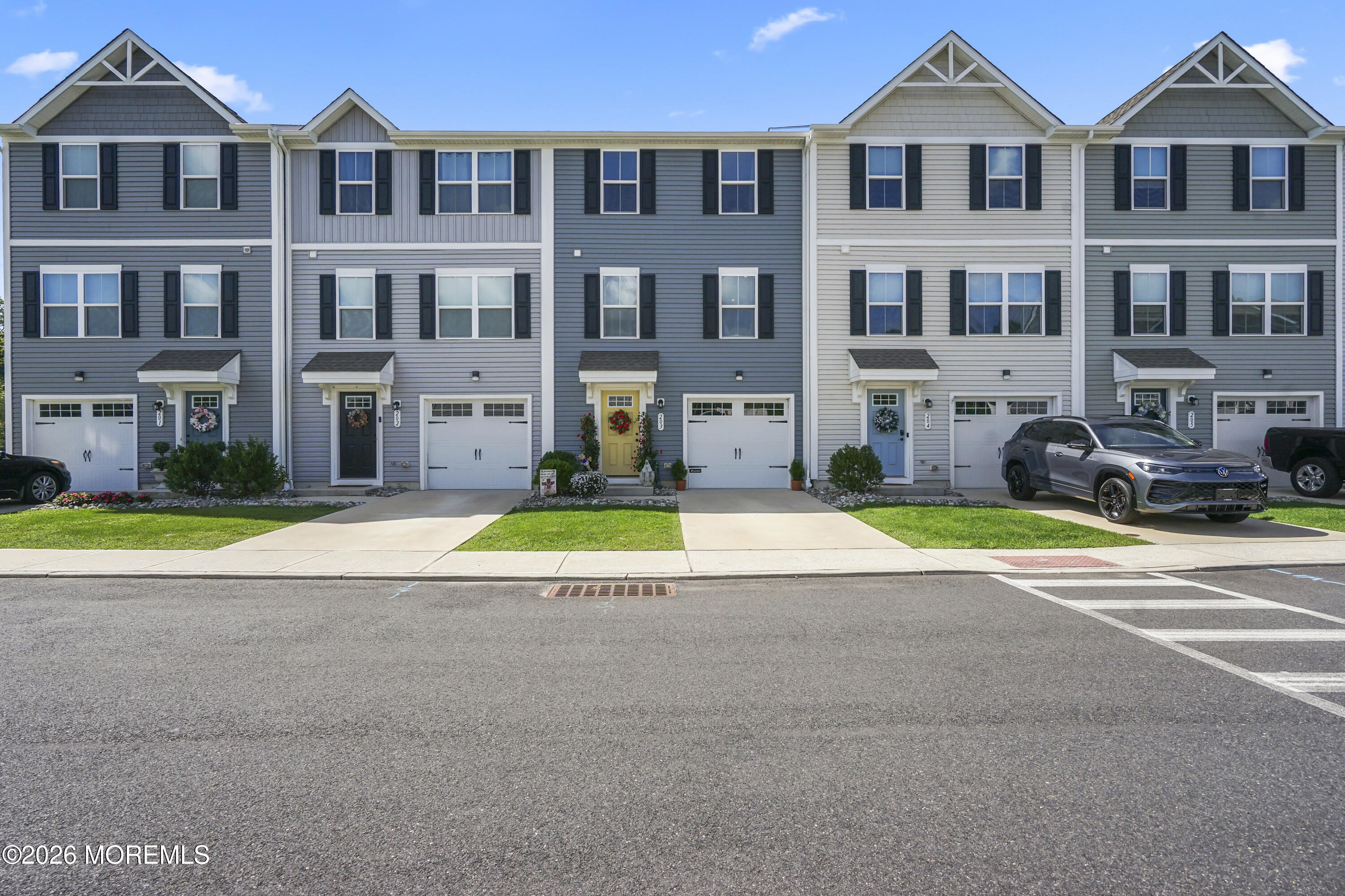 203 Cyprus Court 203 — photo